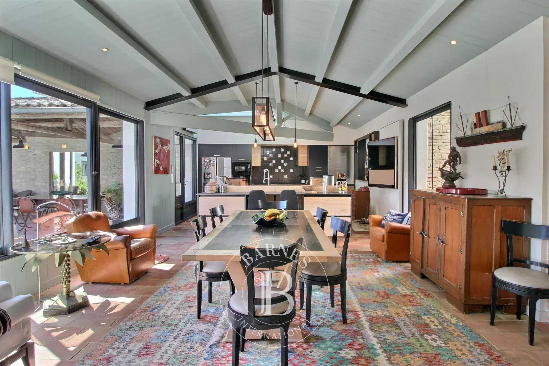 Le Bois-Plage-en-Ré  - Maison 10 Pi&egrave;ces 5 Chambres