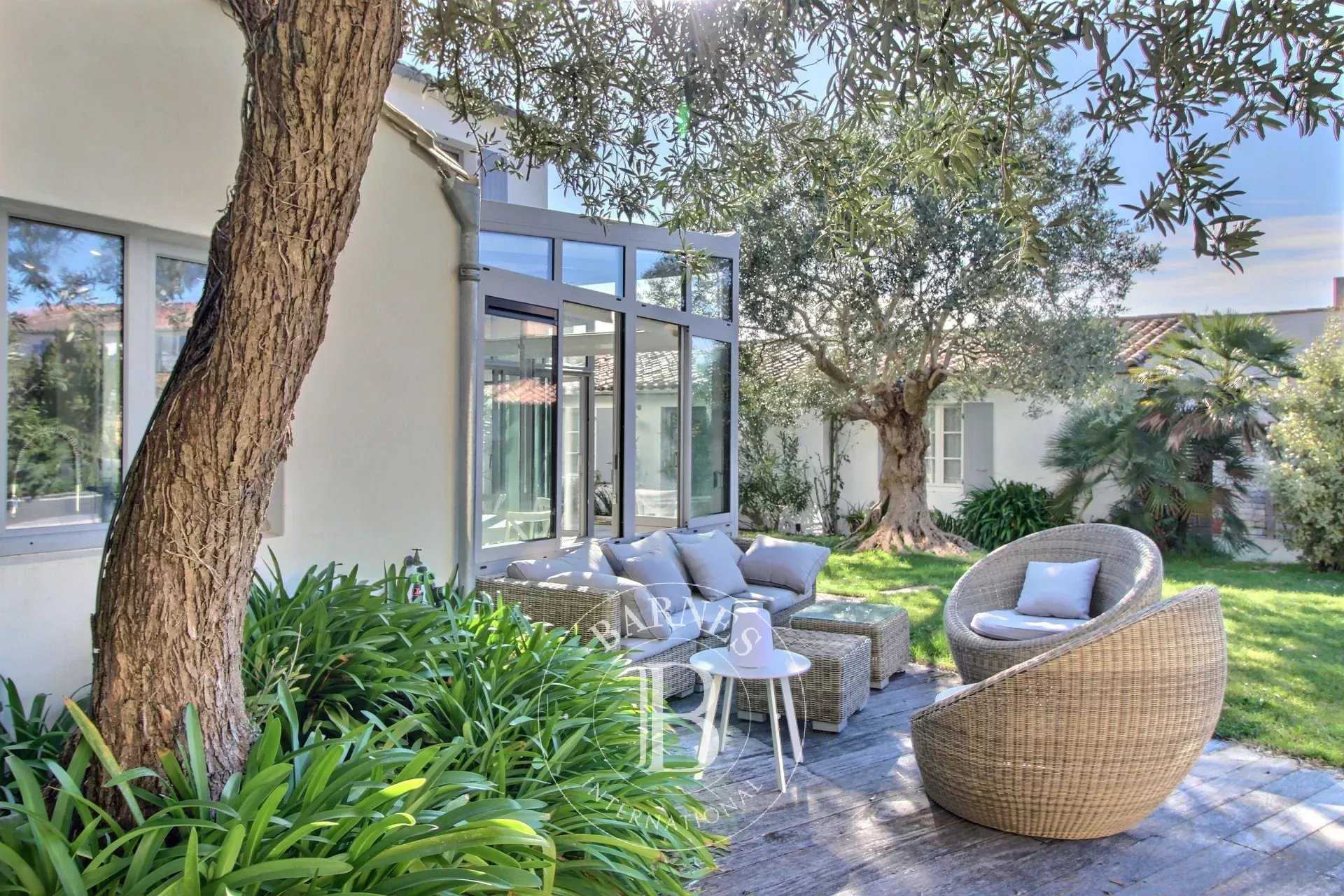 Le Bois-Plage-en-Ré  - Maison 8 Pi&egrave;ces 6 Chambres