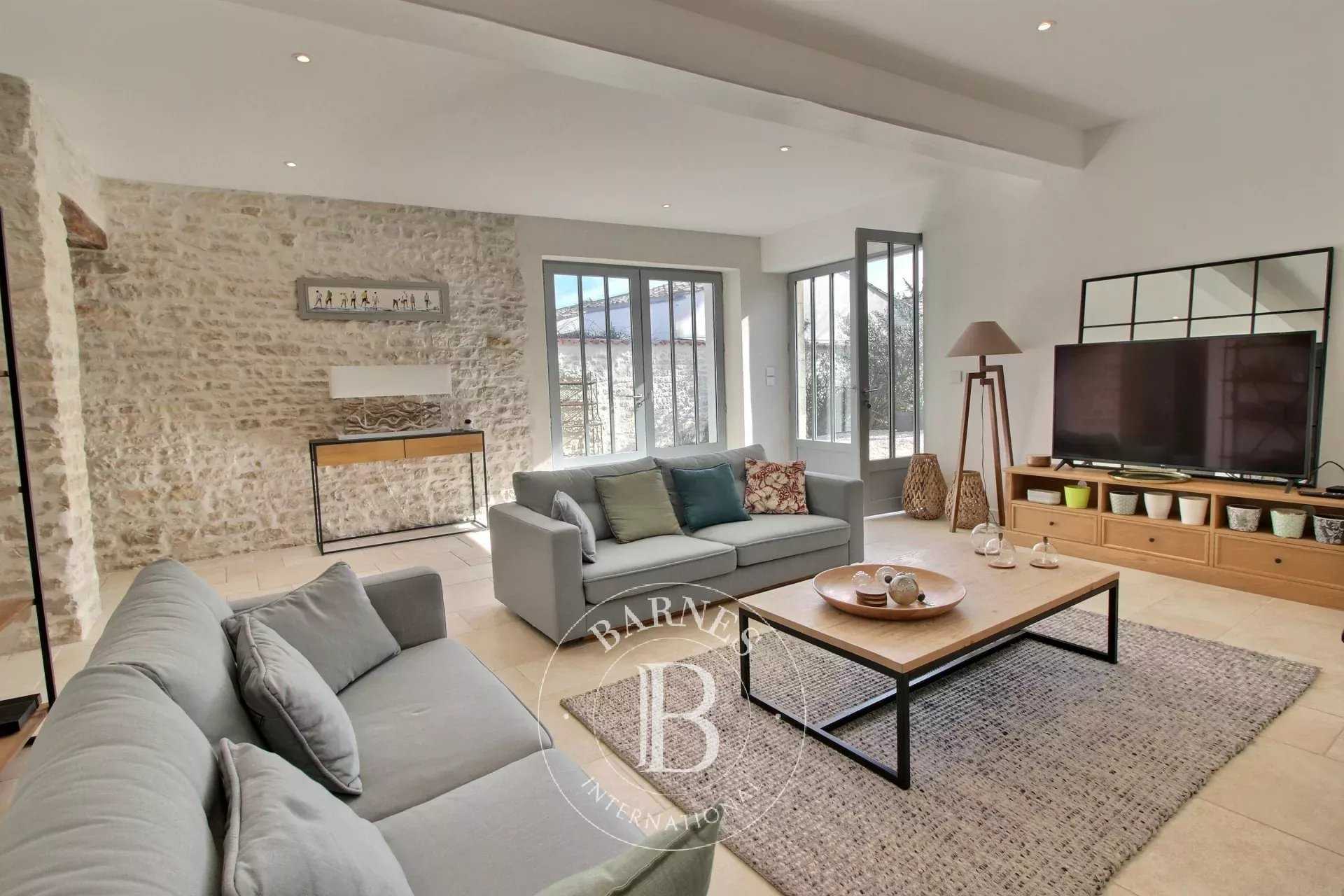 Le Bois-Plage-en-Ré  - Maison 8 Pi&egrave;ces 6 Chambres