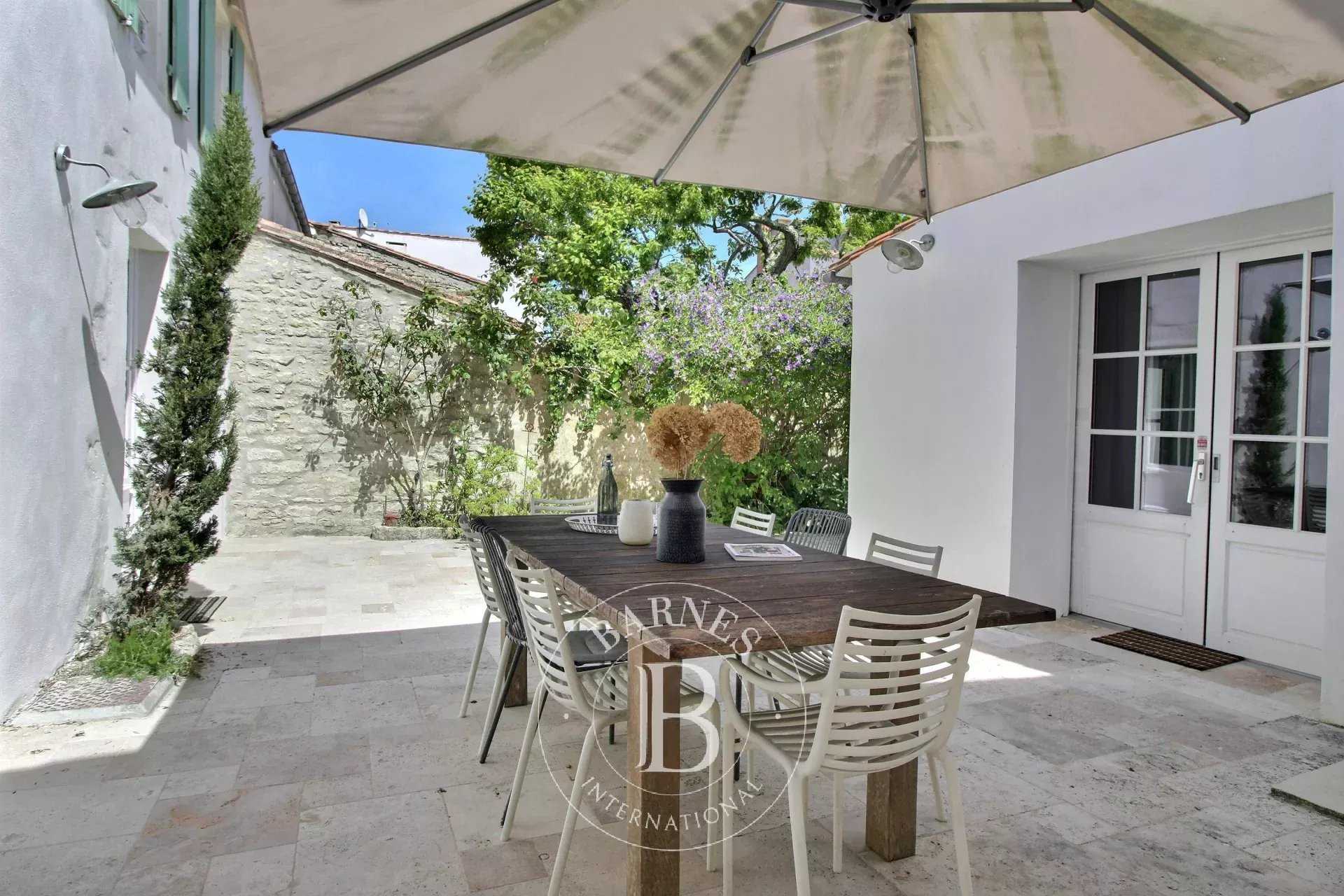 Ars-en-Ré  - Maison 8 Pi&egrave;ces 3 Chambres