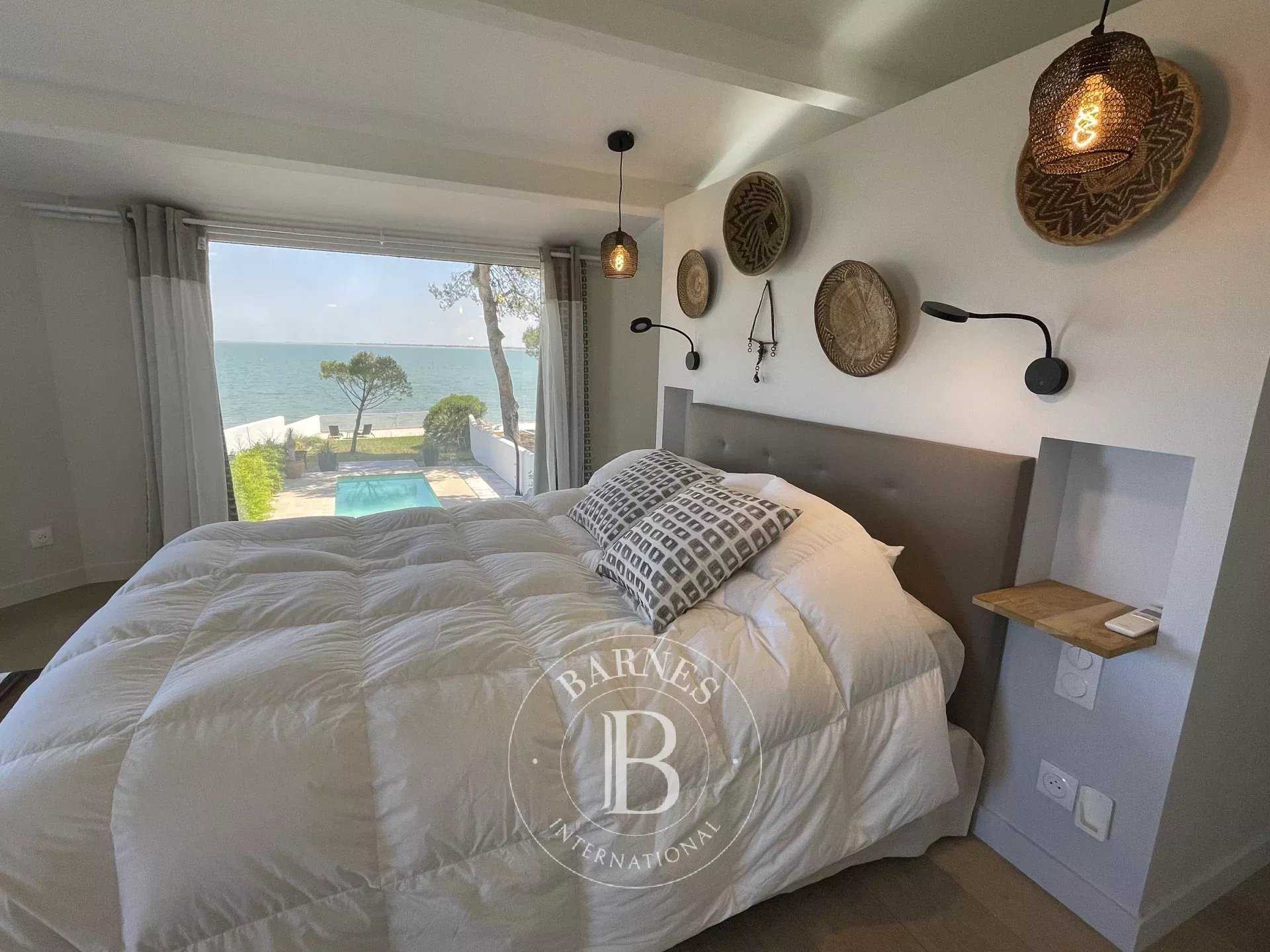 La Flotte  - House 4 Bedrooms