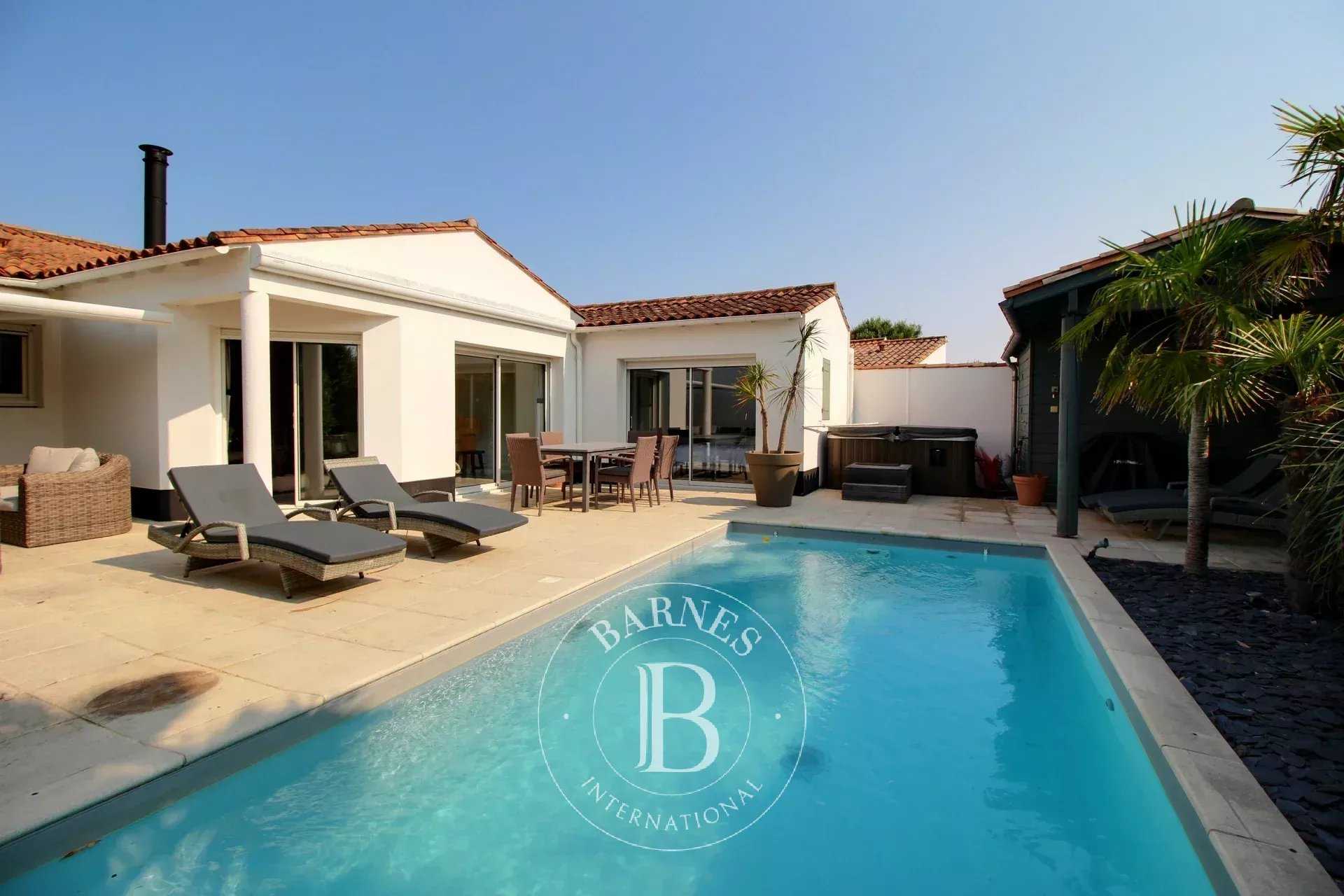 La Flotte  - House 3 Bedrooms