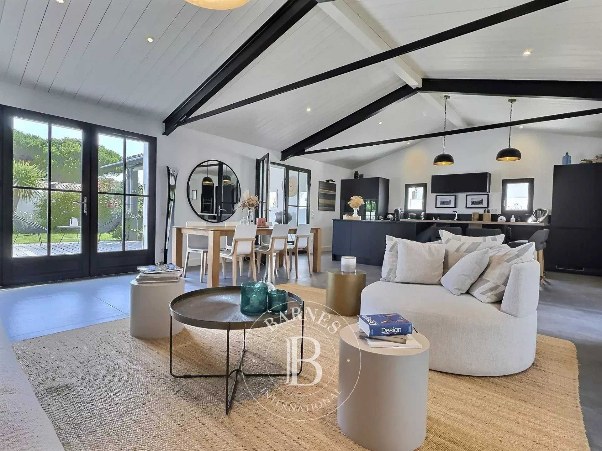 Le Bois-Plage-en-Ré  - Maison 9 Pièces 4 Chambres