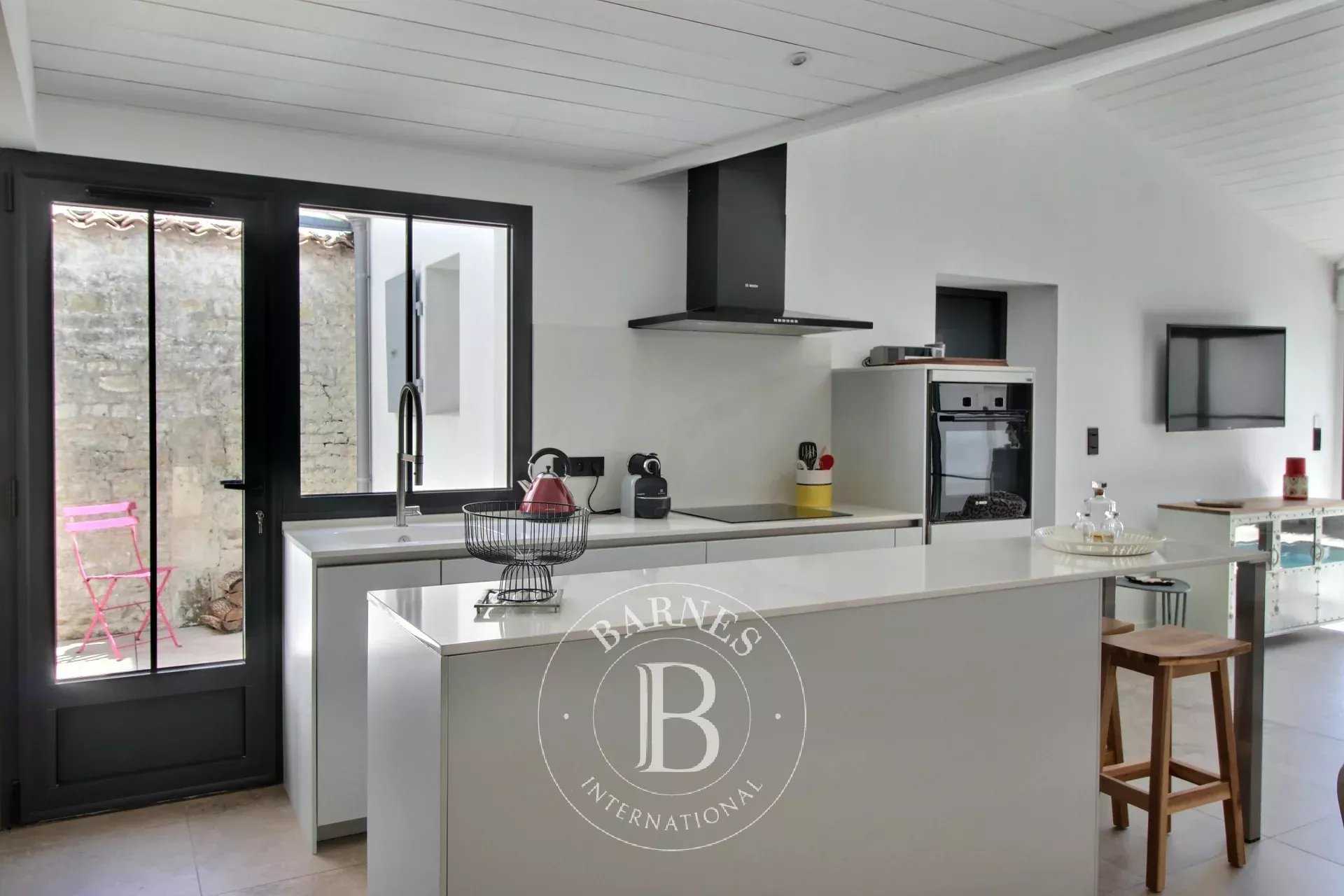 La Flotte  - Maison 5 Pi&egrave;ces 3 Chambres