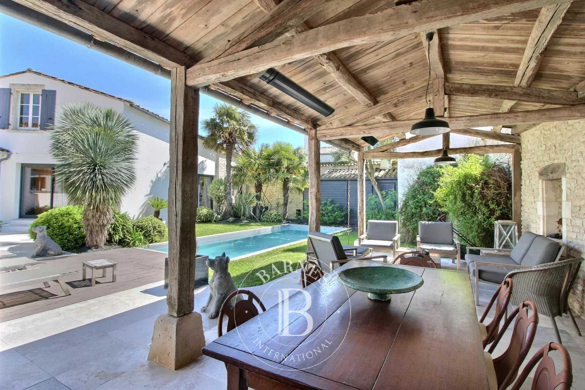 Le Bois-Plage-en-Ré  - Maison 10 Pi&egrave;ces 5 Chambres