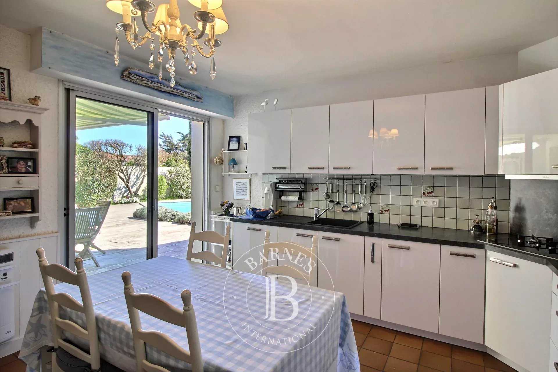 Sainte-Marie-de-Ré  - Maison 5 Pi&egrave;ces 3 Chambres