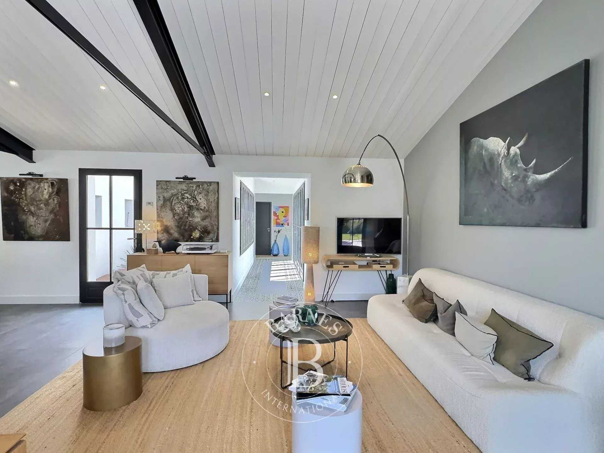 Le Bois-Plage-en-Ré  - Maison 9 Pièces 4 Chambres