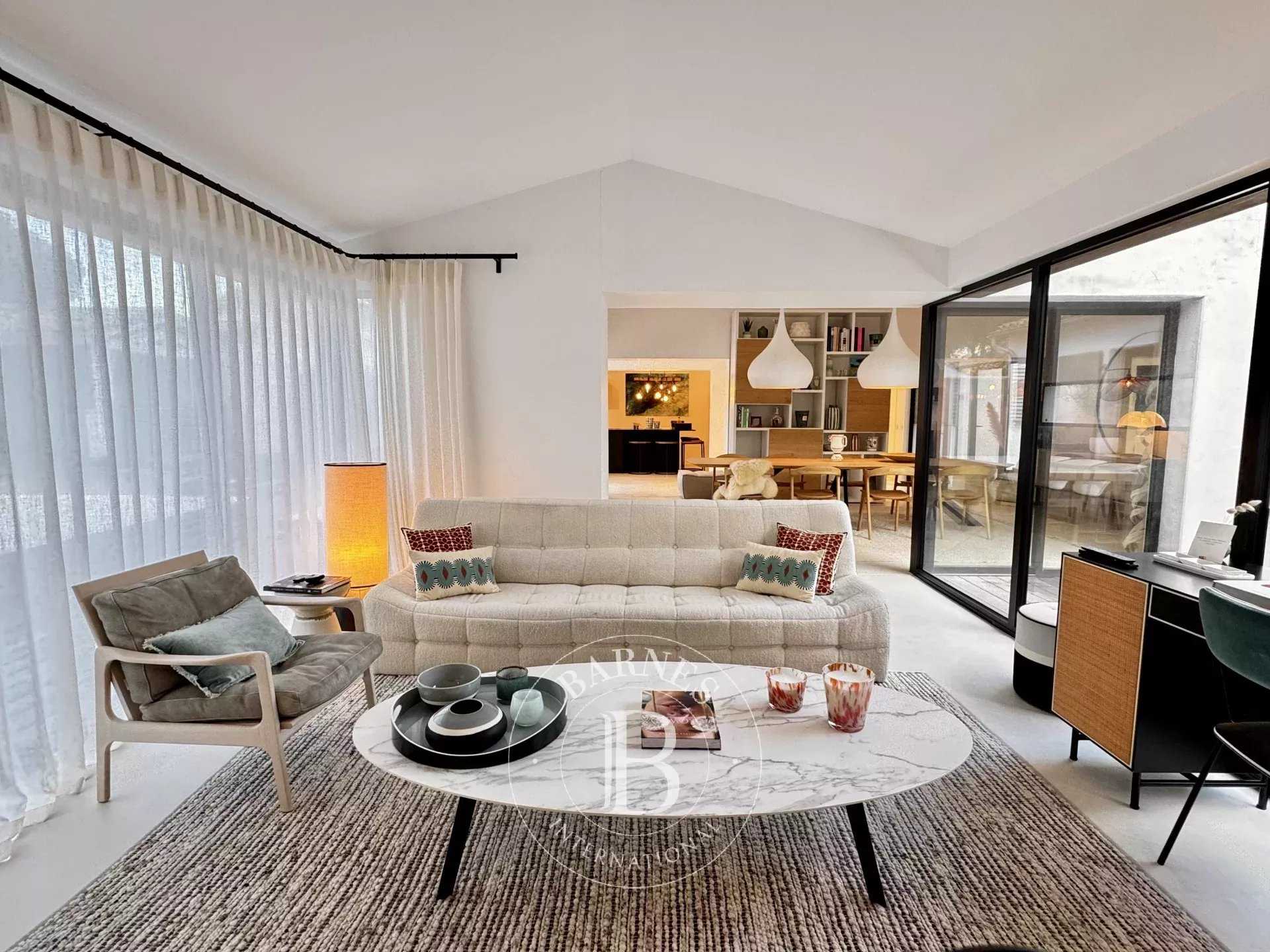 Le Bois-Plage-en-Ré  - Maison 9 Pi&egrave;ces 5 Chambres