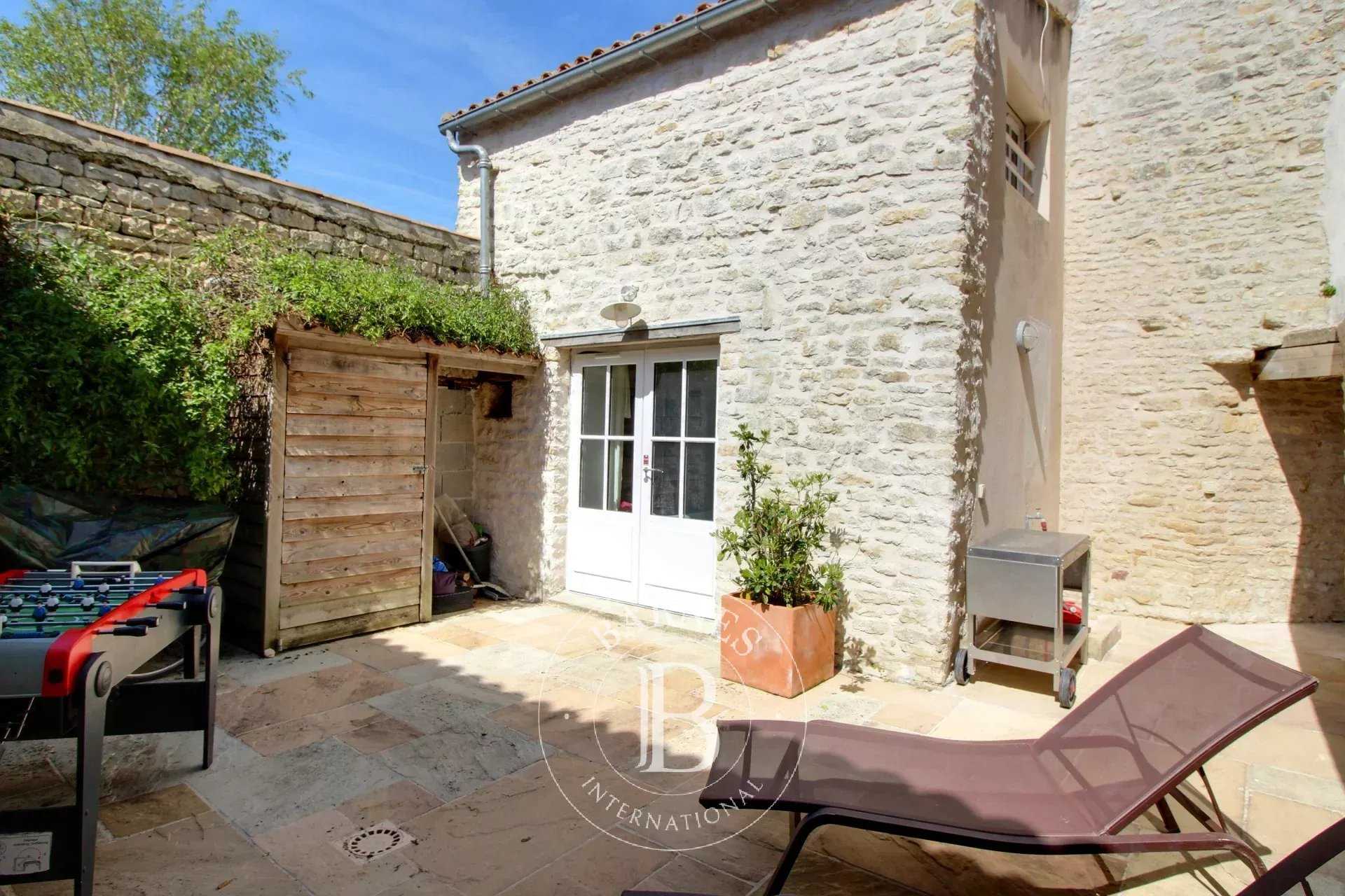 Ars-en-Ré  - Maison 8 Pi&egrave;ces 3 Chambres