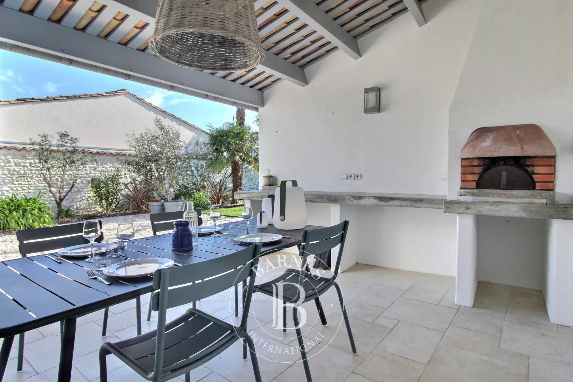 Le Bois-Plage-en-Ré  - Maison 8 Pi&egrave;ces 6 Chambres