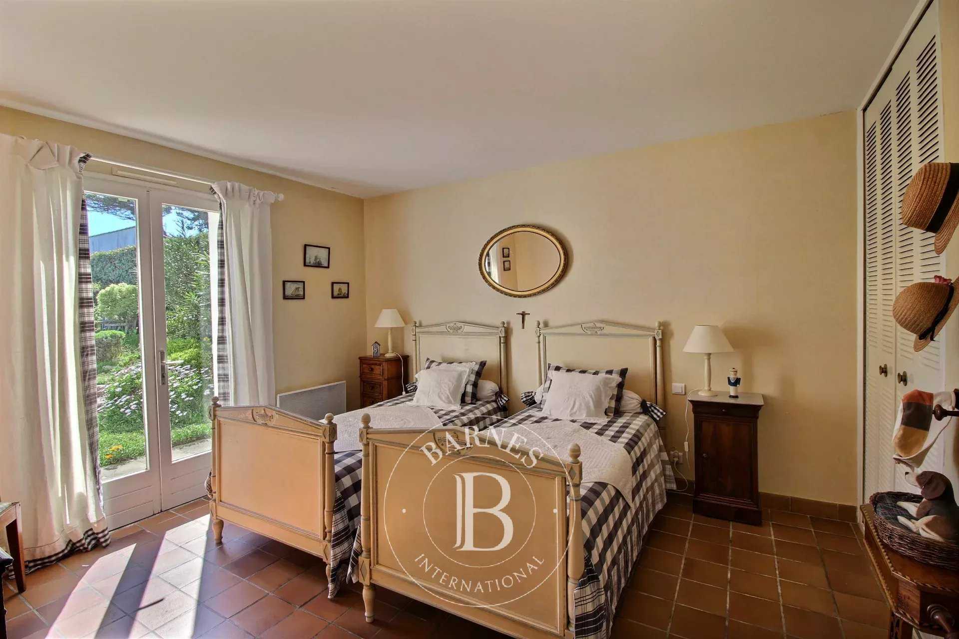 Sainte-Marie-de-Ré  - Maison 5 Pi&egrave;ces 3 Chambres