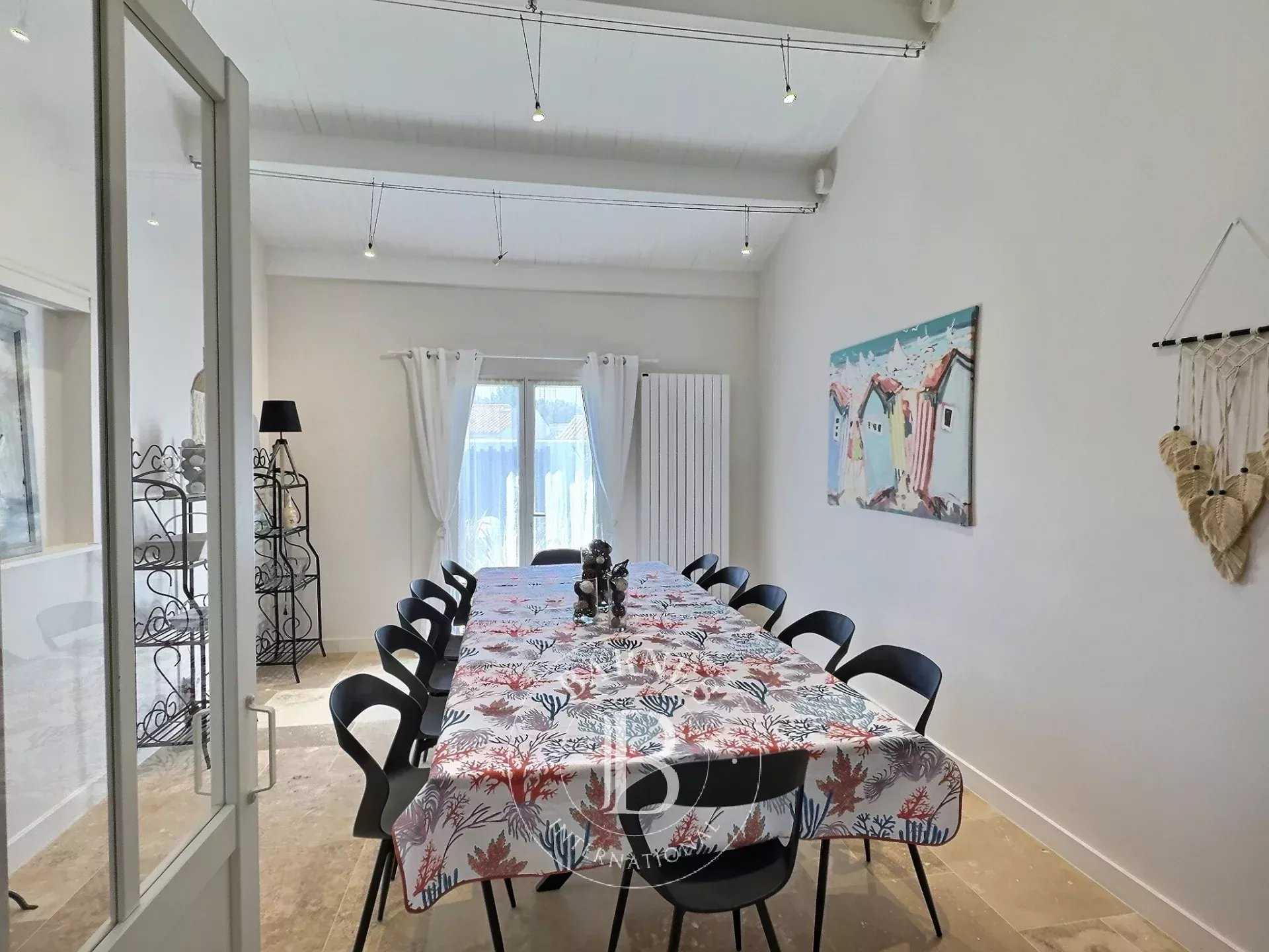 Saint-Martin-de-Ré  - House 7 Bedrooms