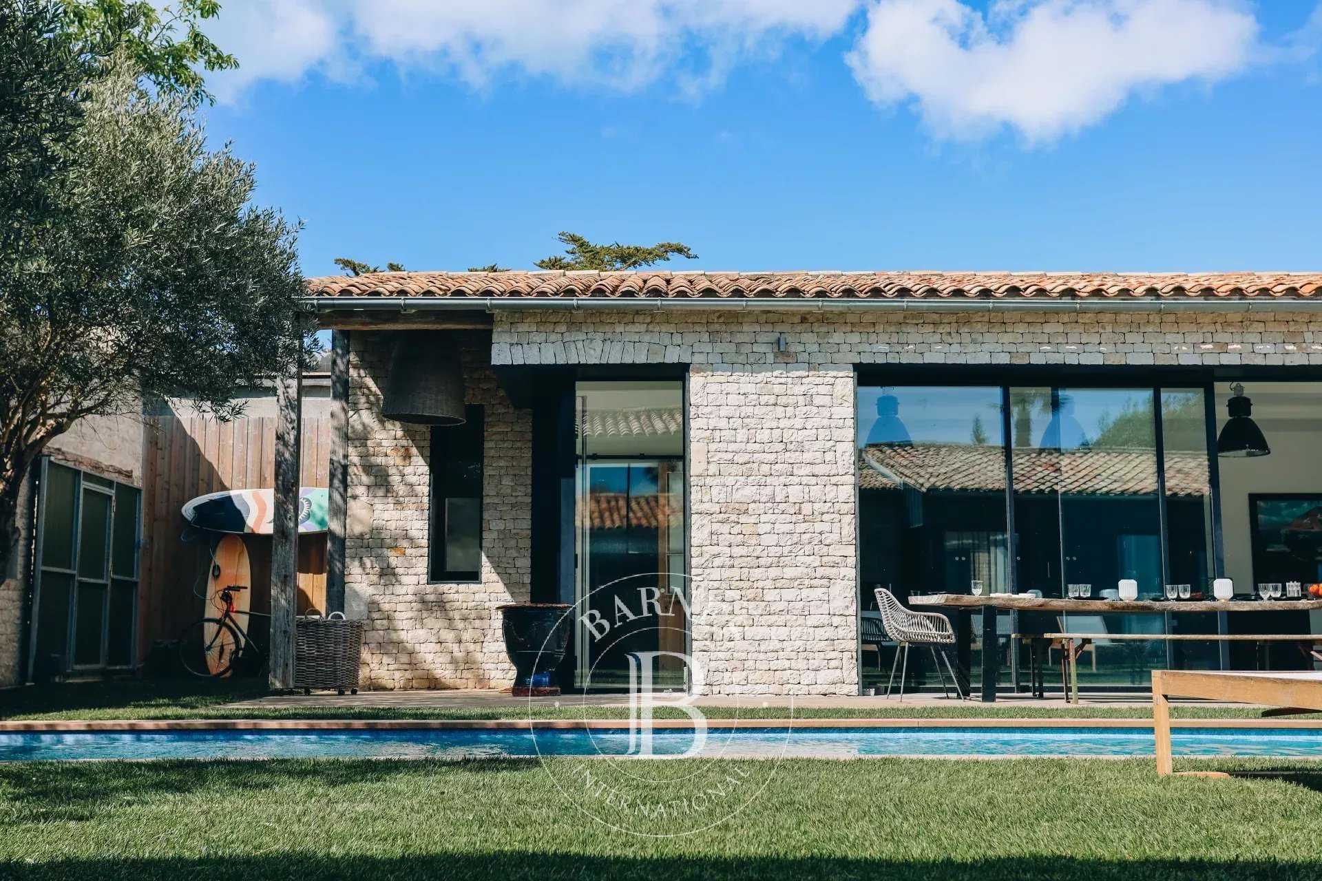 Villa Saint-Martin-de-Ré - Ref 85292366