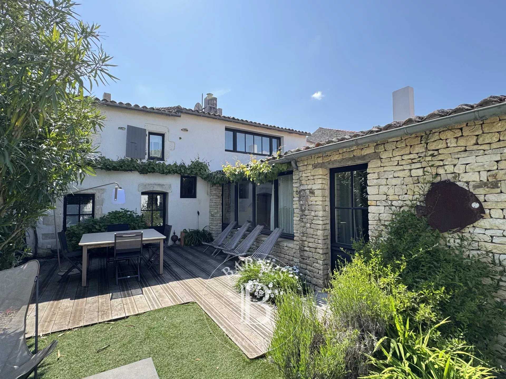 Maison Ars-en-Ré  -  ref 85928826 (picture 1)