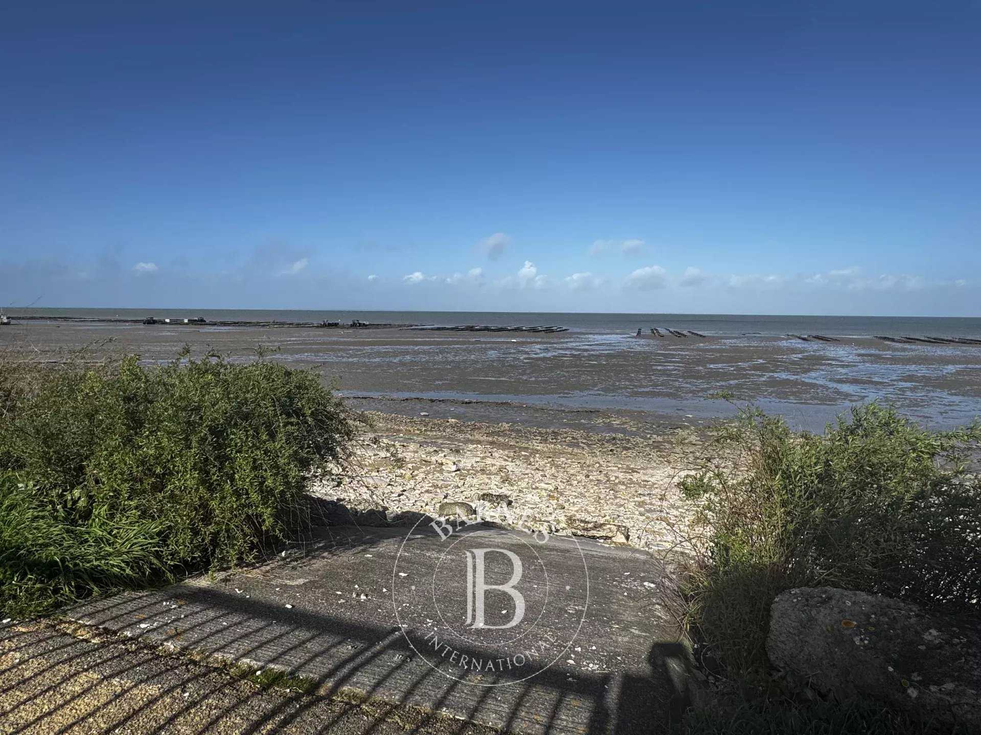 House La Flotte  -  ref 86817993 (picture 3)