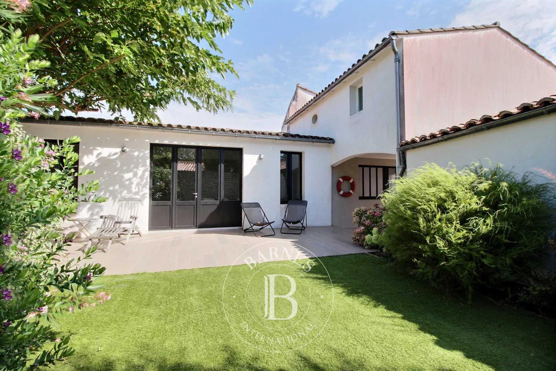 House Le Bois-Plage-en-Ré  -  ref 85188594 (picture 2)