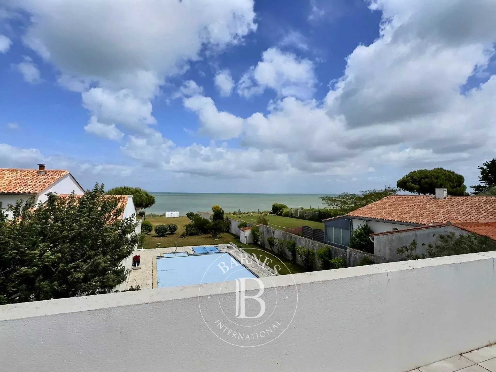 Maison La Flotte  -  ref 86817993 (picture 2)