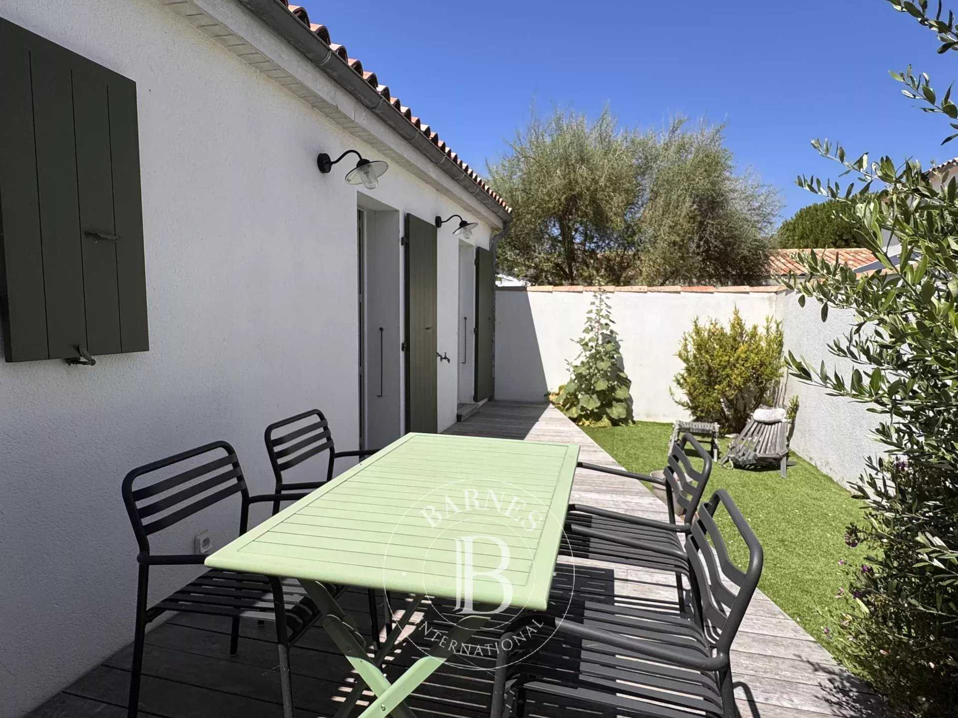 House Saint-Martin-de-Ré  -  ref 86113670 (picture 2)