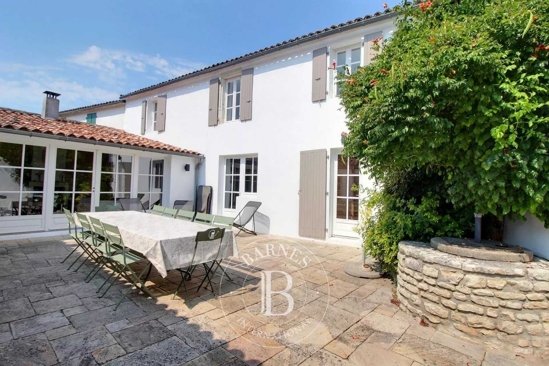 Maison Le Bois-Plage-en-Ré  -  ref 86333420 (picture 1)
