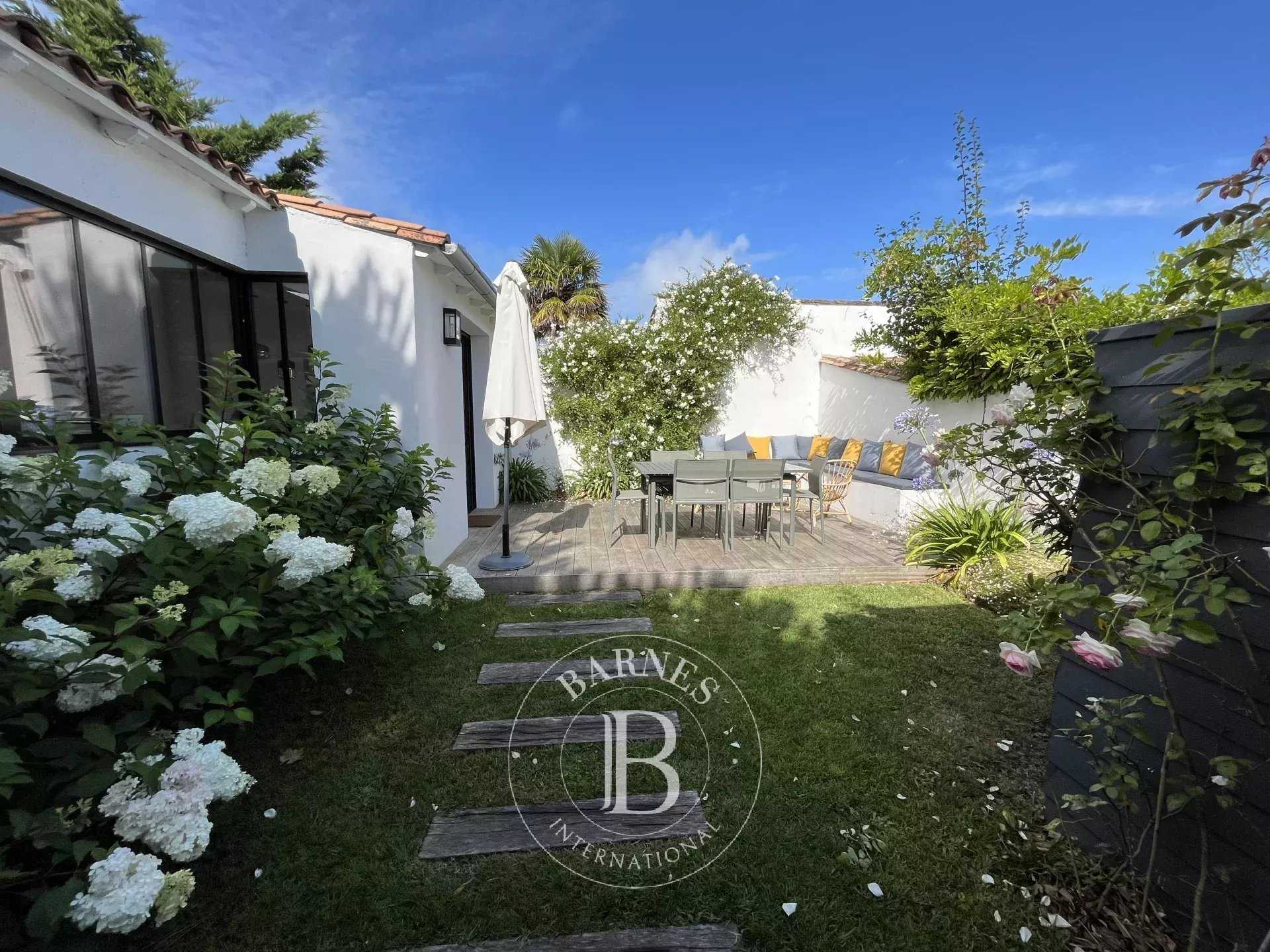 House Les Portes-en-Ré  -  ref 85691435 (picture 2)
