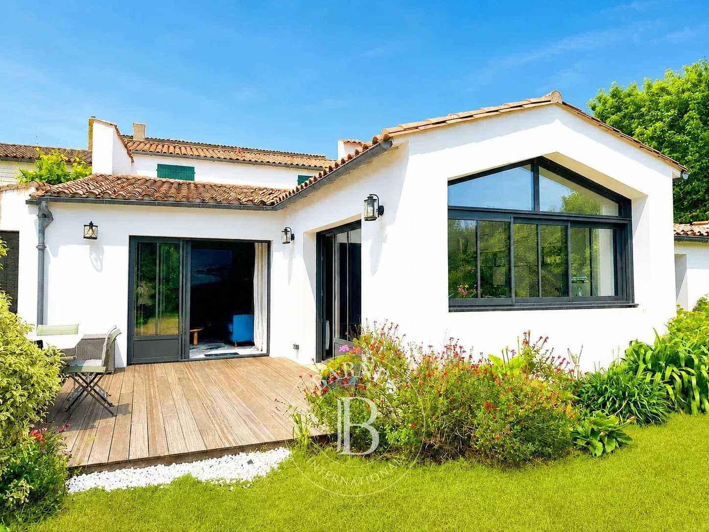 Casa Saint-Martin-de-Ré  -  ref 87049453 (picture 1)