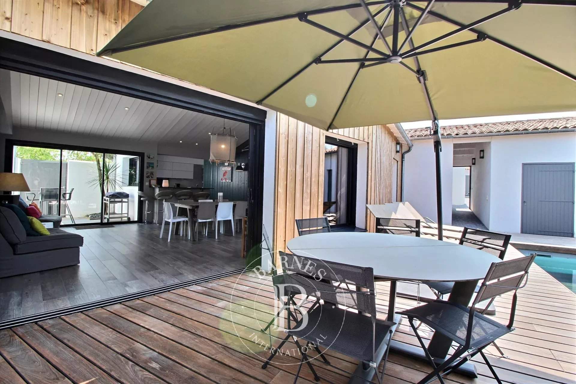 Le Bois-Plage-en-Ré  - Maison 9 Pièces 5 Chambres - picture 18
