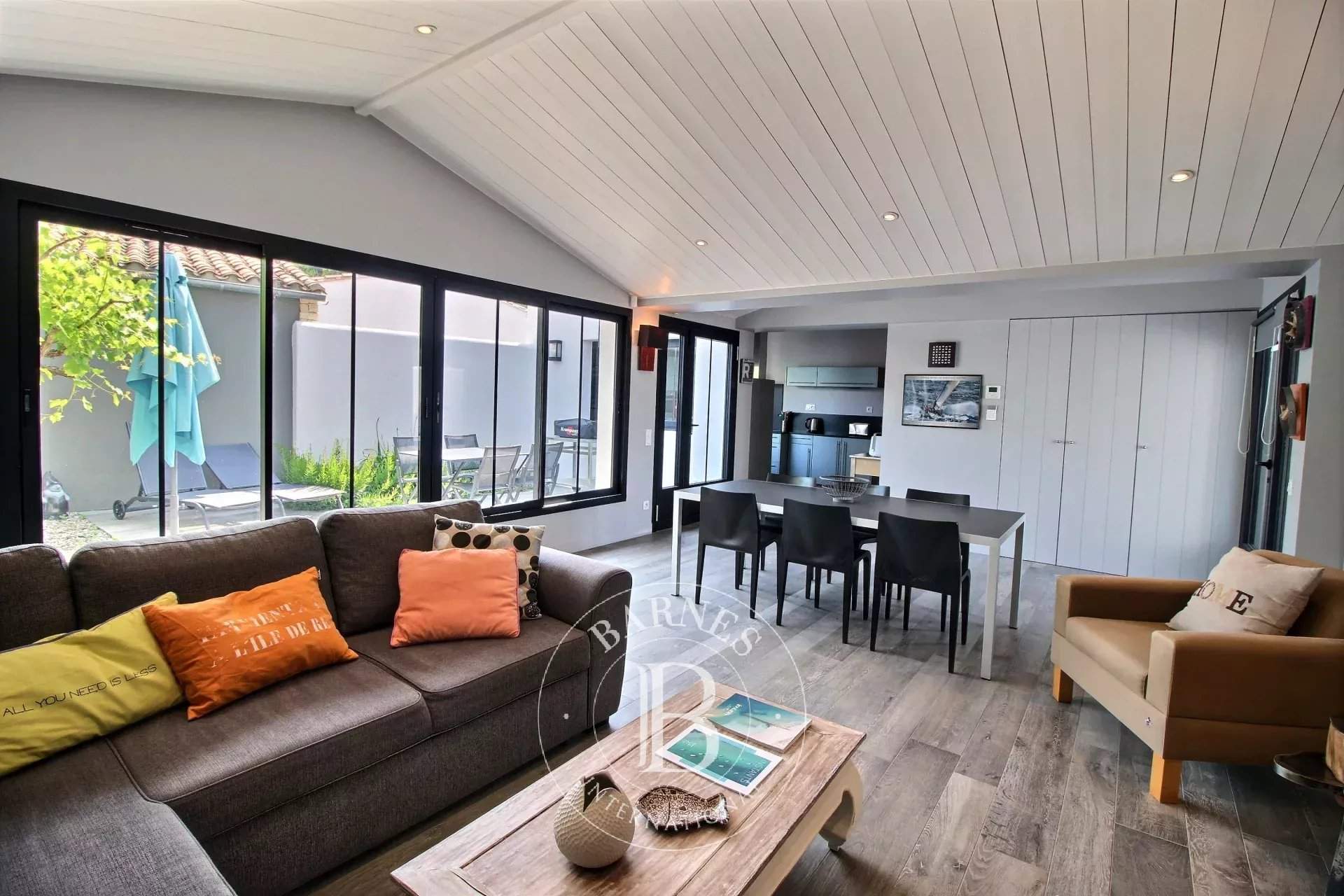 Le Bois-Plage-en-Ré  - Maison 9 Pièces 5 Chambres - picture 10
