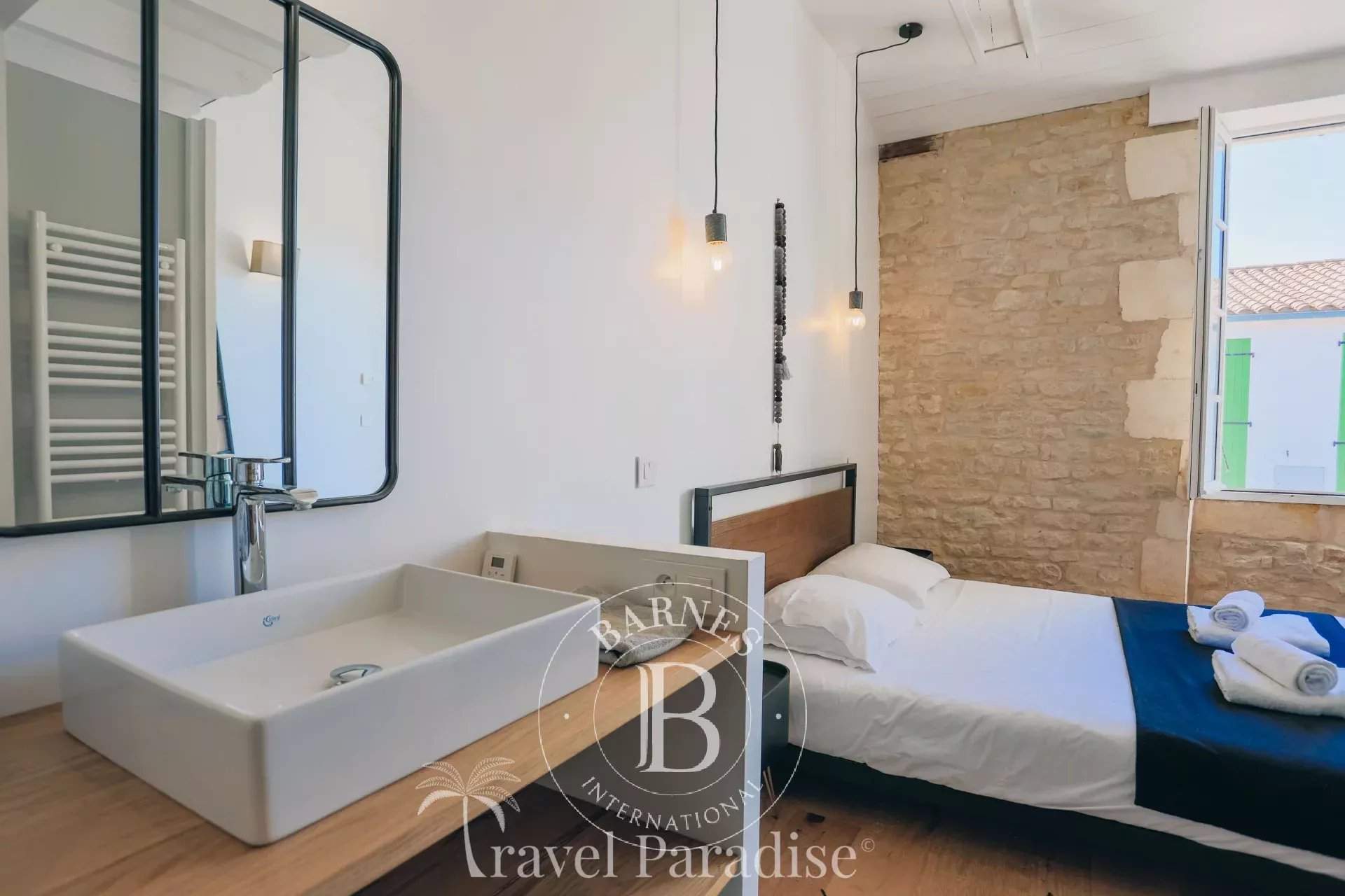 Villa La Salière - 4 bedrooms - Pool - Heart of the center picture 16