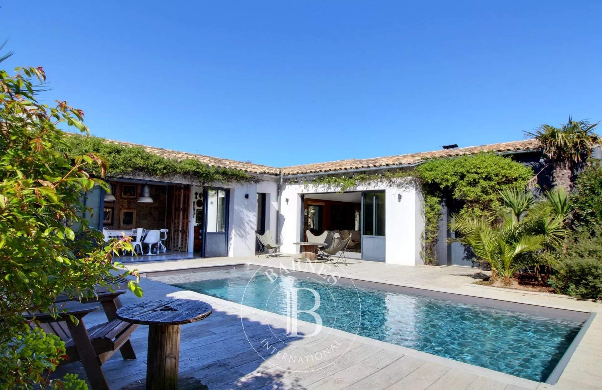 Saint-Clément-des-Baleines  - Maison 7 Pi&egrave;ces 5 Chambres - picture 2