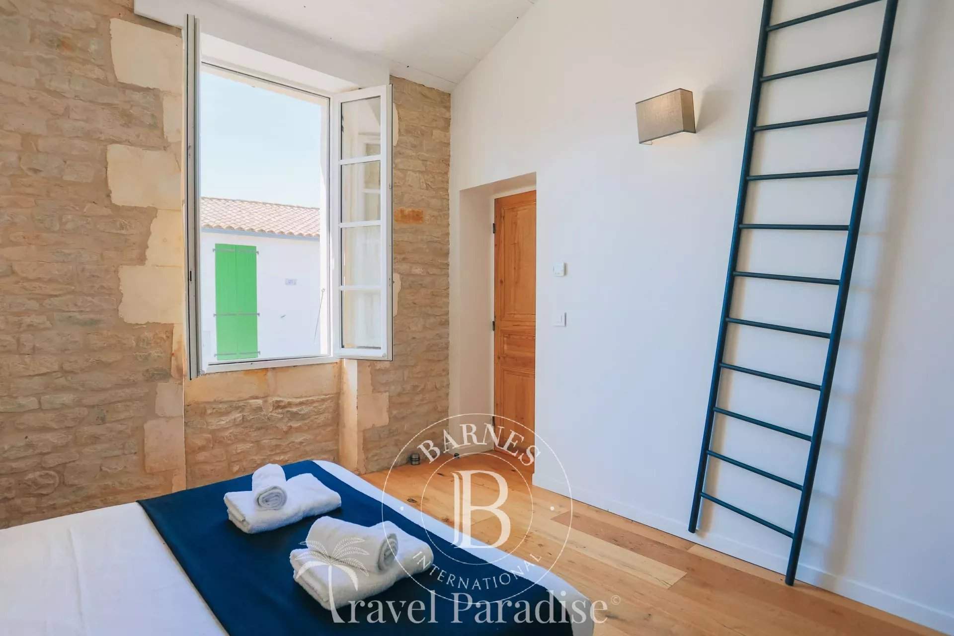 Villa La Salière - 4 bedrooms - Pool - Heart of the center picture 15