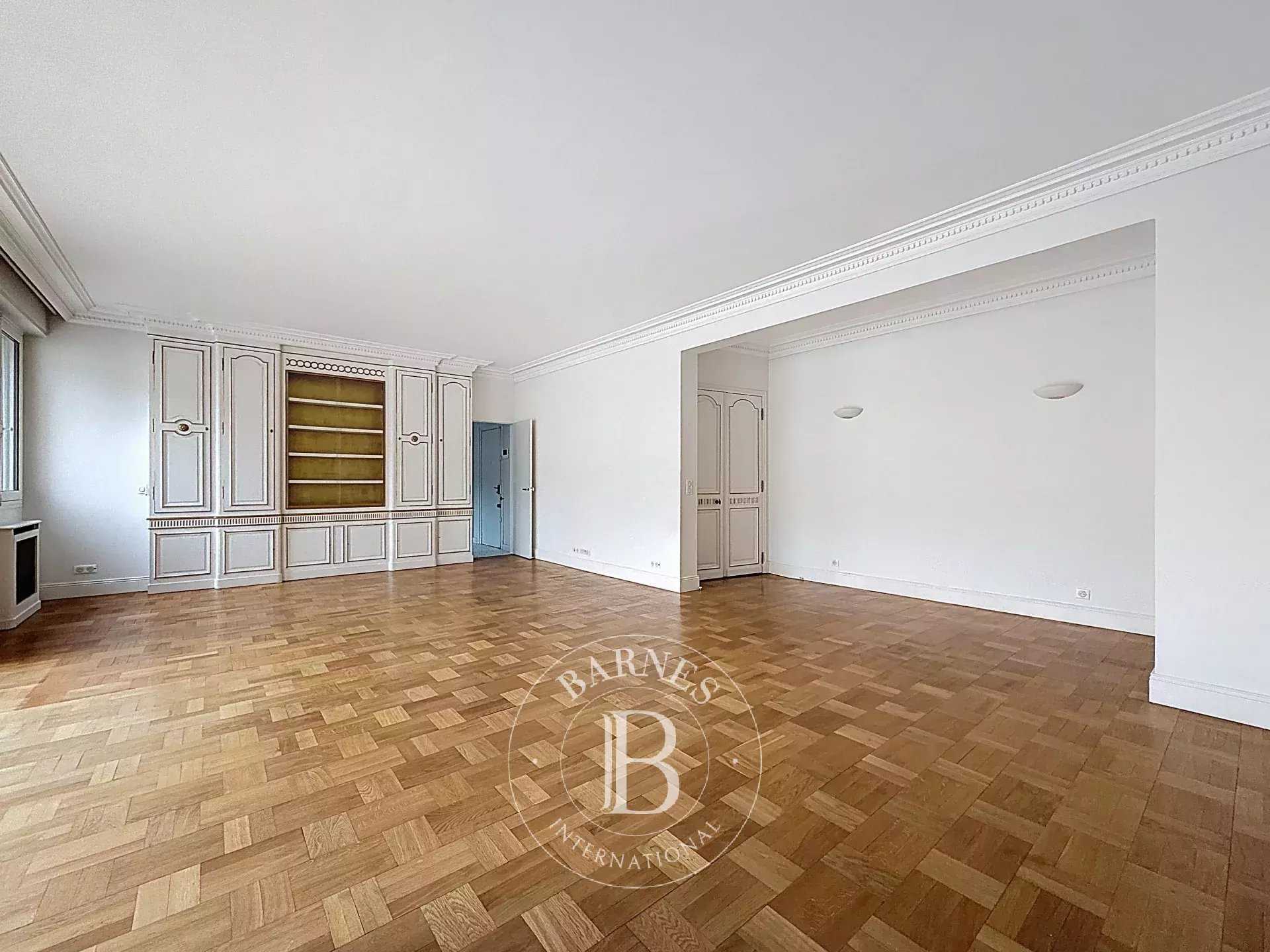 Paris  - Appartement 3 Pi&egrave;ces, 1 Chambre