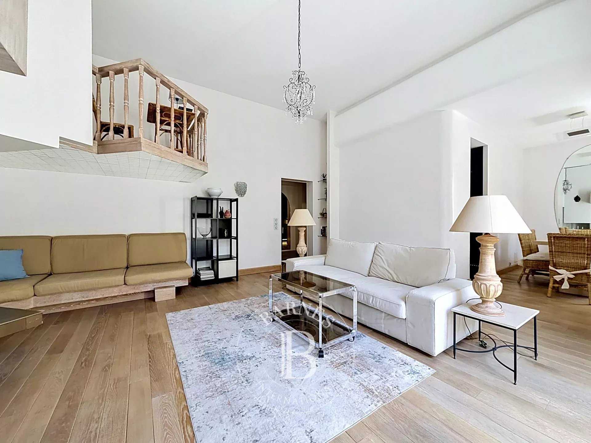 Paris  - Apartment 2 Bedrooms