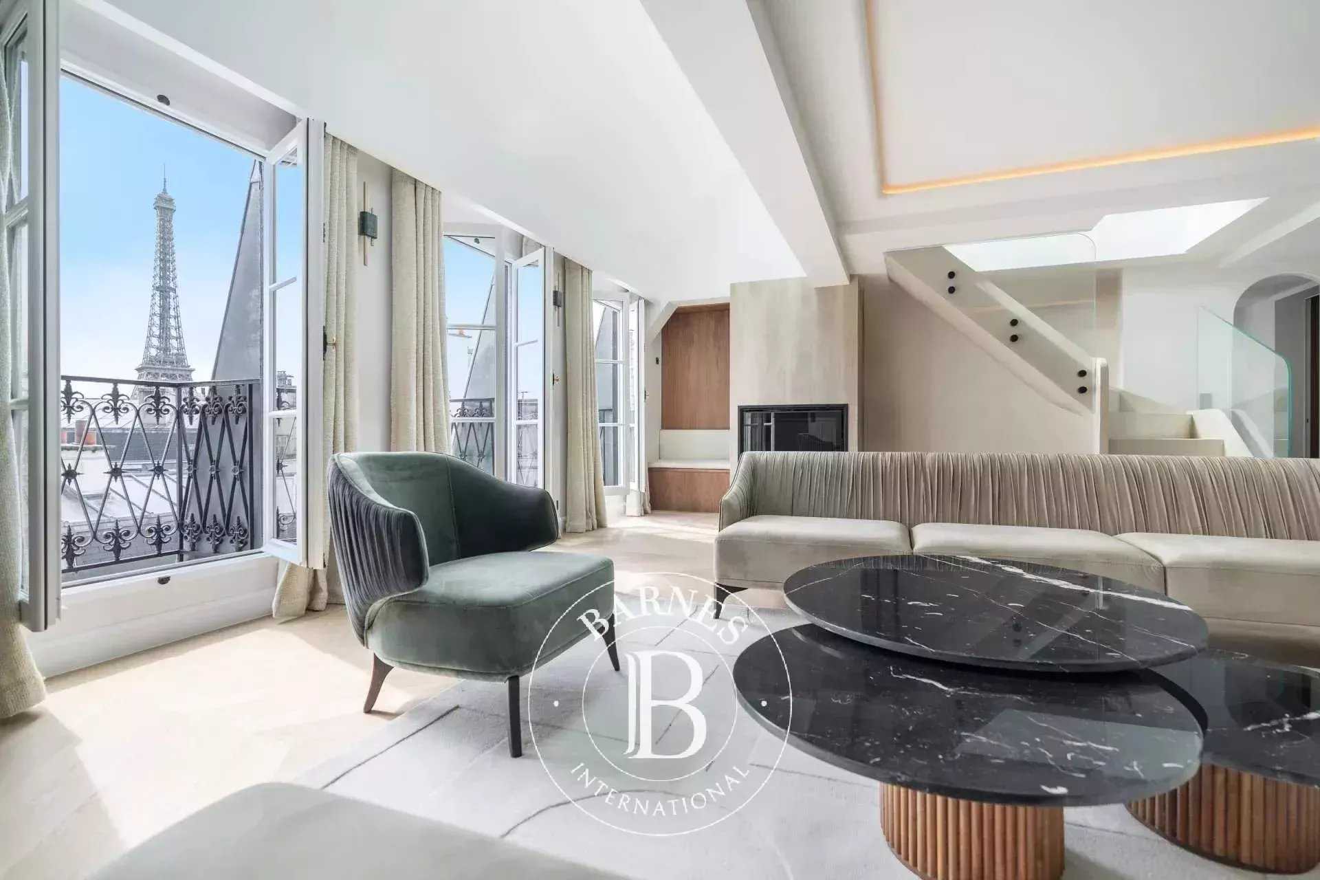 Paris  - Appartement 6 Pi&egrave;ces