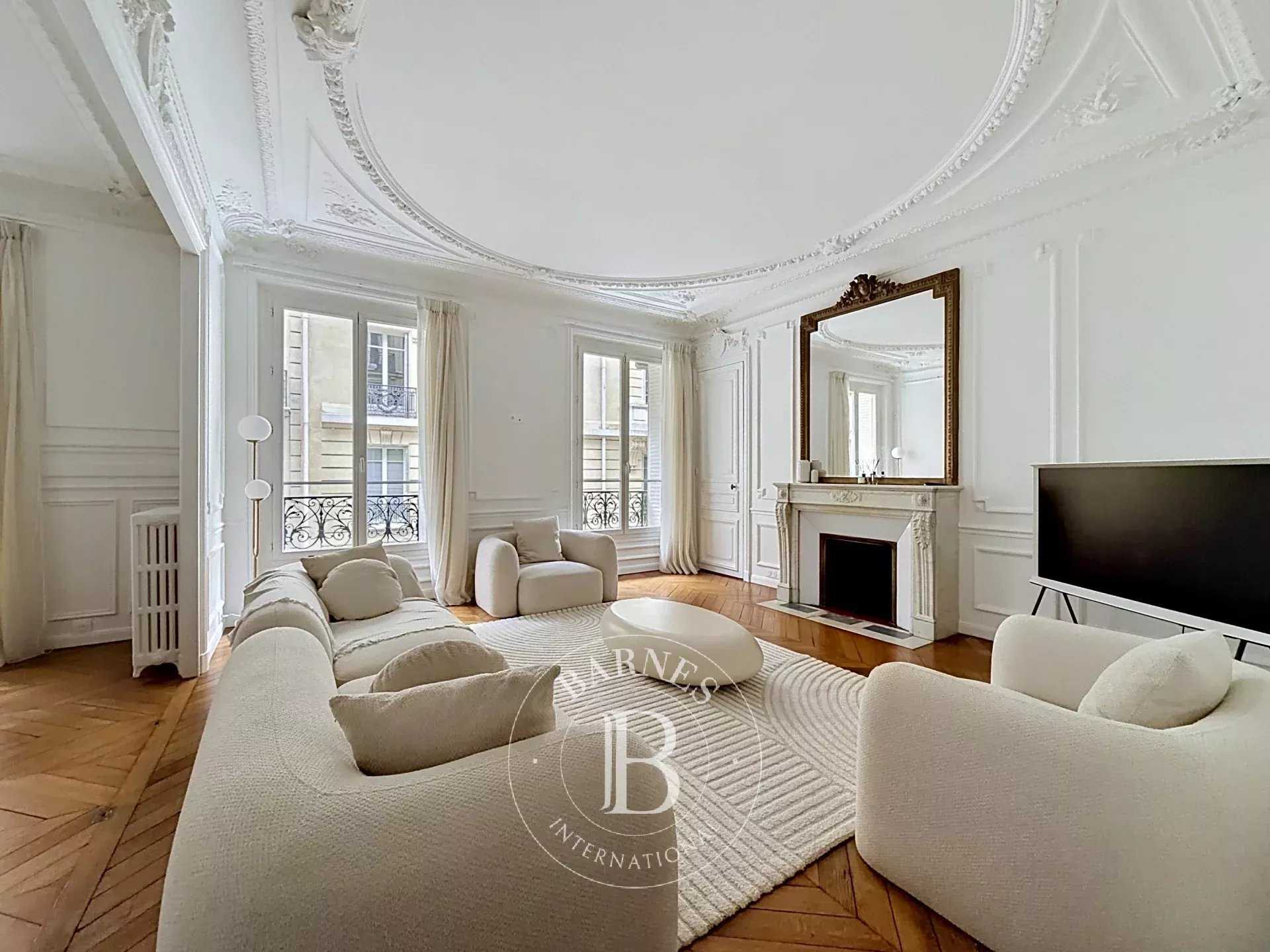 Paris  - Apartment 3 Bedrooms