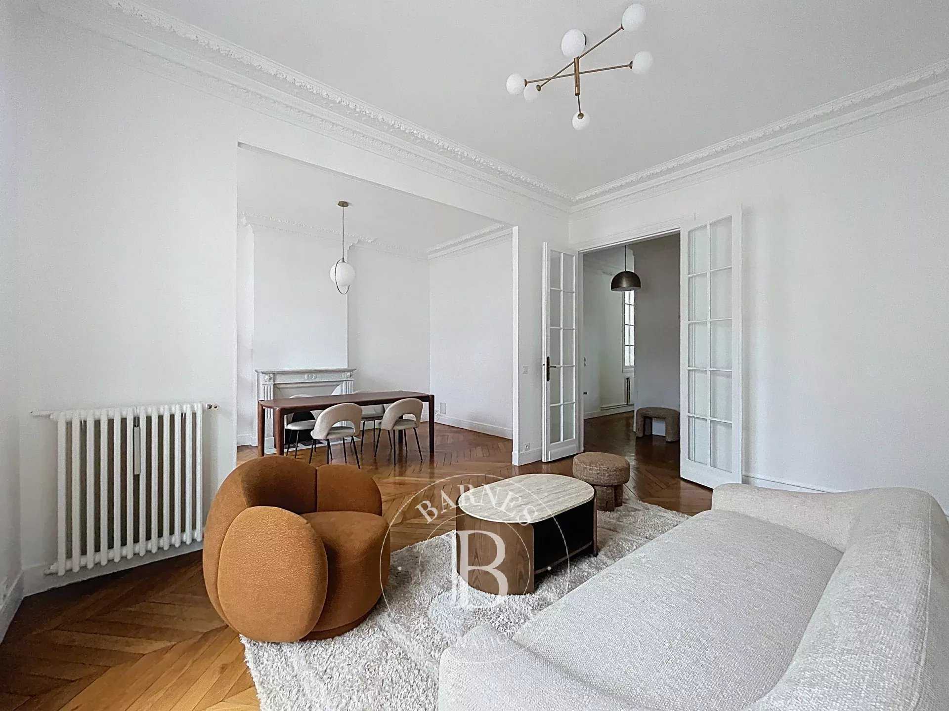 Paris  - Piso 3 Cuartos 2 Habitaciones