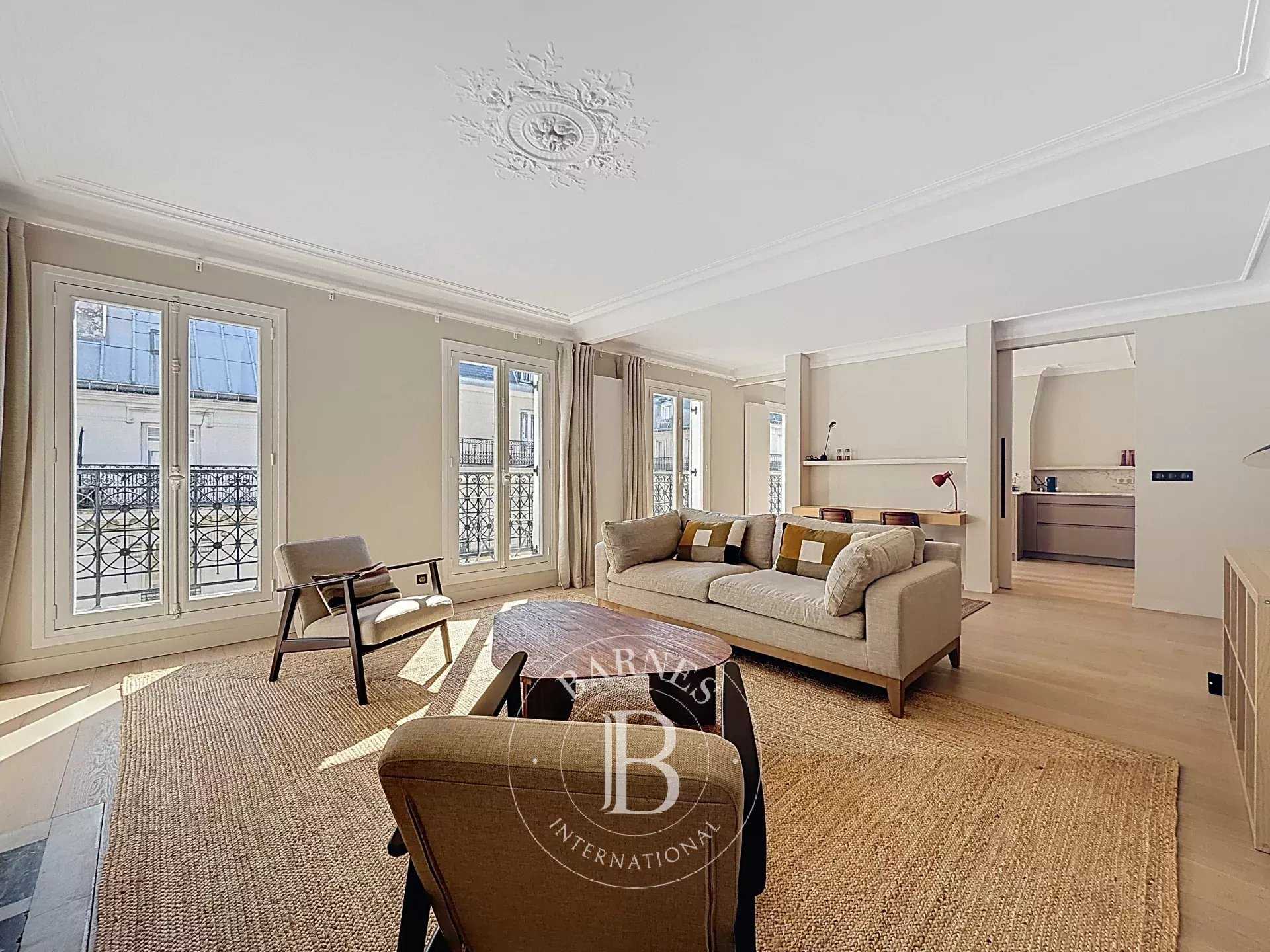 Paris  - Apartment 2 Bedrooms