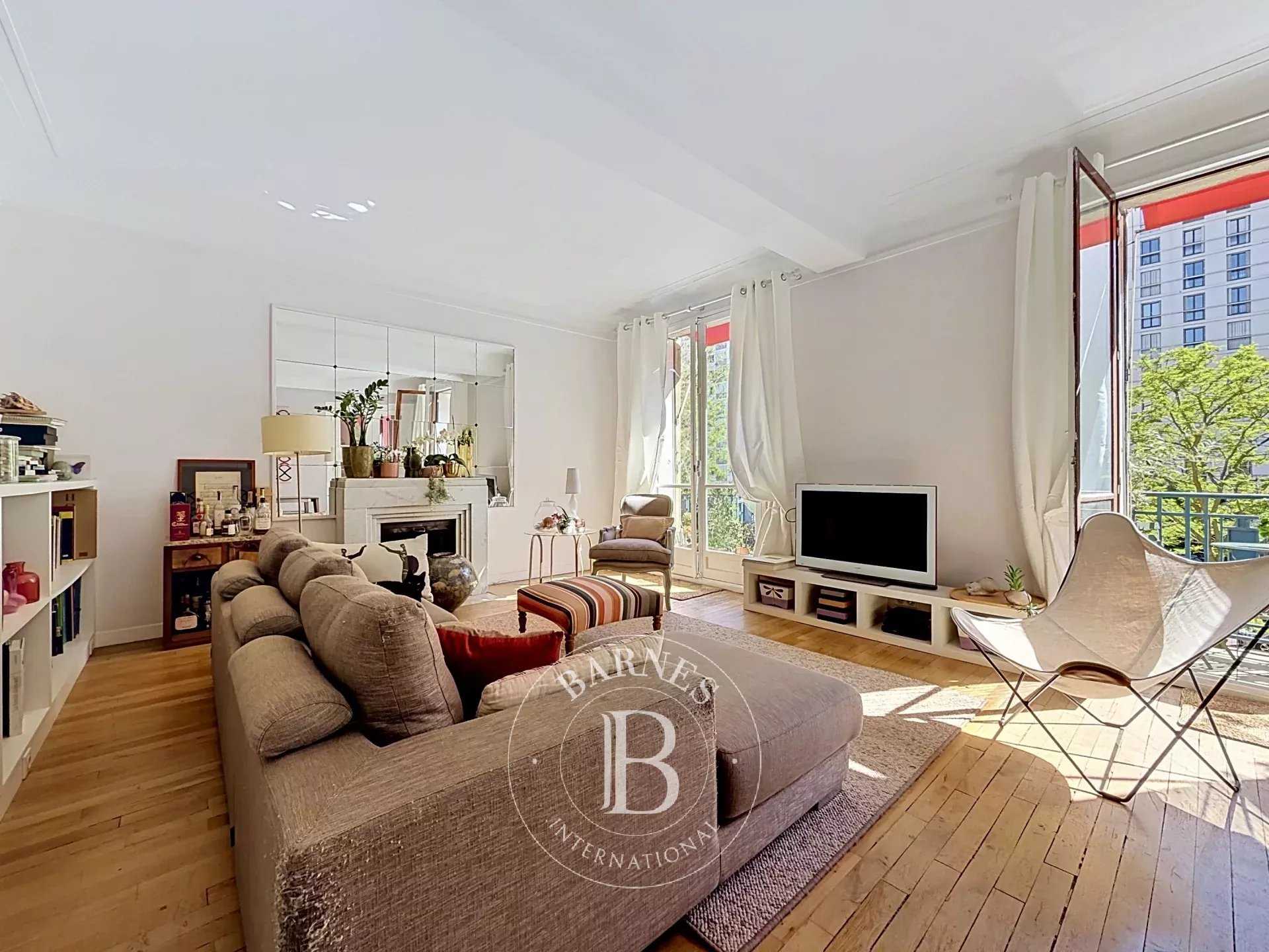 Paris  - Apartment 2 Bedrooms