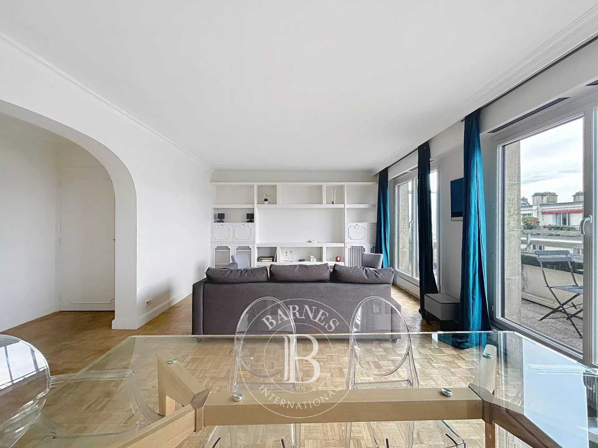 Paris  - Piso 2 Cuartos, 1 Habitacion