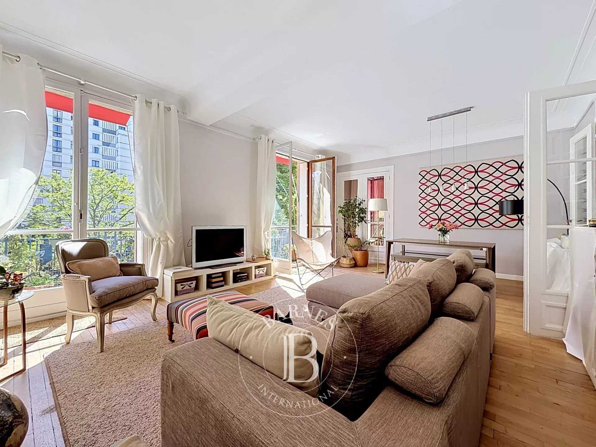 Paris  - Apartment 2 Bedrooms