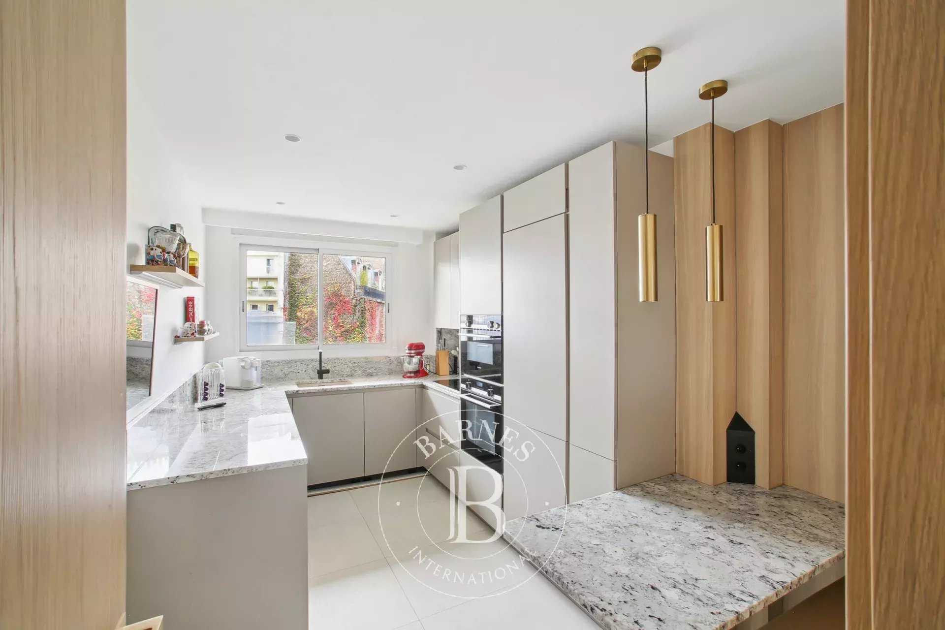 Paris  - Piso 6 Cuartos 4 Habitaciones