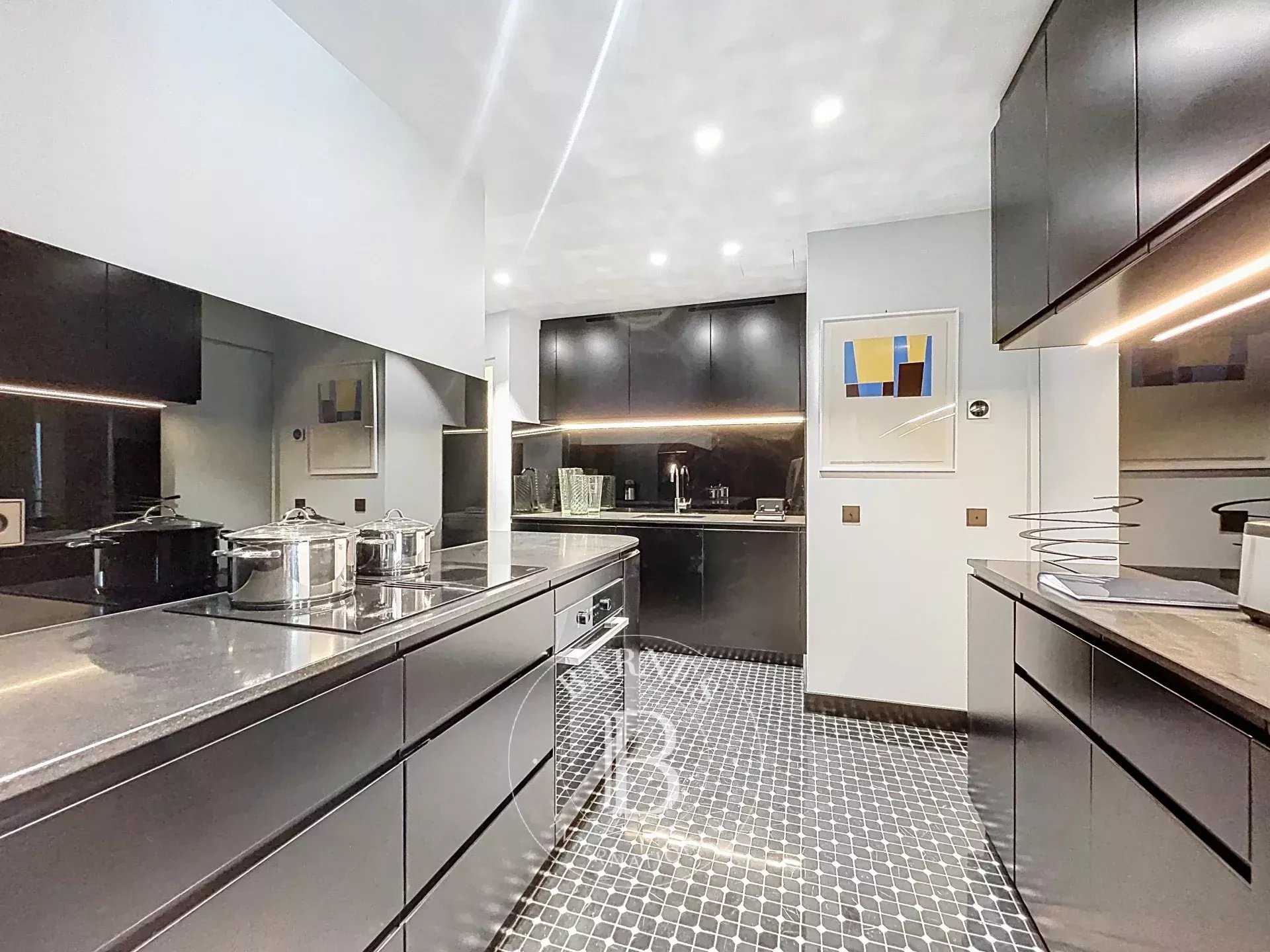 Paris  - Piso 5 Cuartos 3 Habitaciones