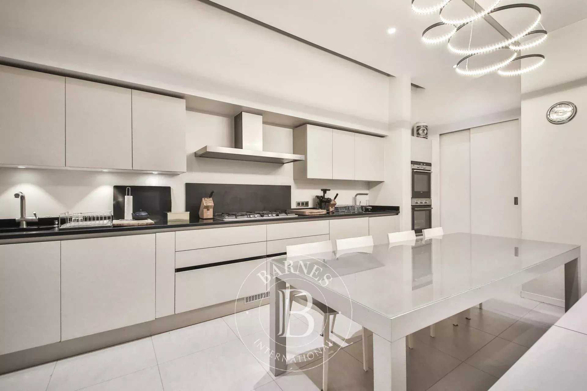 Paris  - Apartment 4 Bedrooms