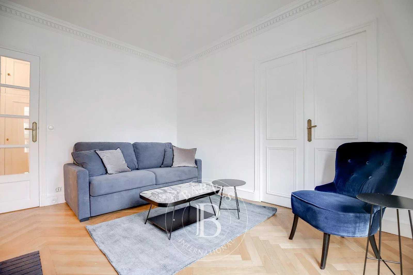 Paris  - Appartement 3 Pièces, 1 Chambre