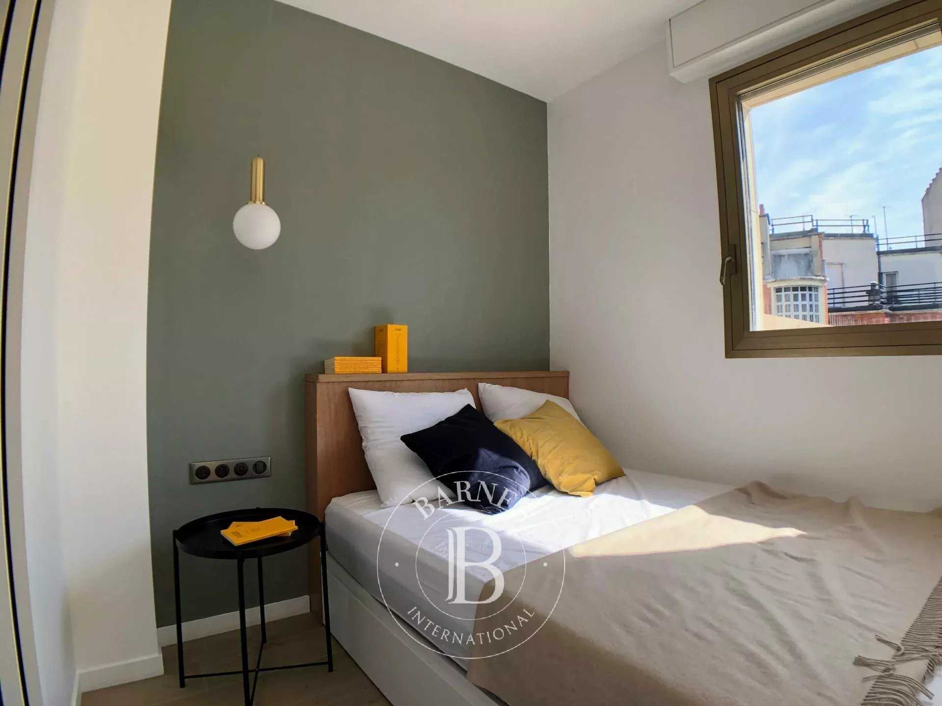 Paris  - Piso 1 Cuarto, 1 Habitacion