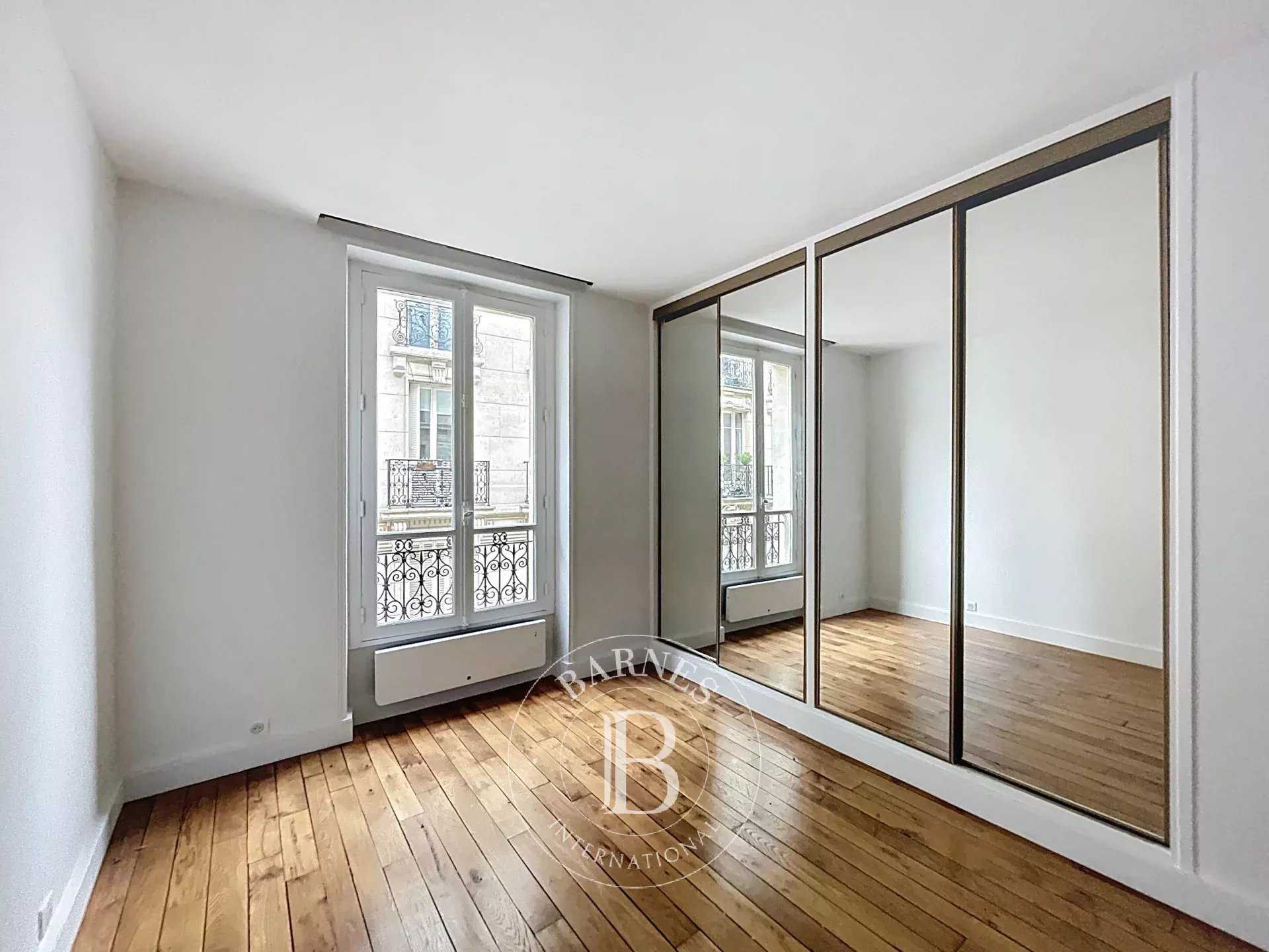 Paris  - Piso 5 Cuartos 3 Habitaciones