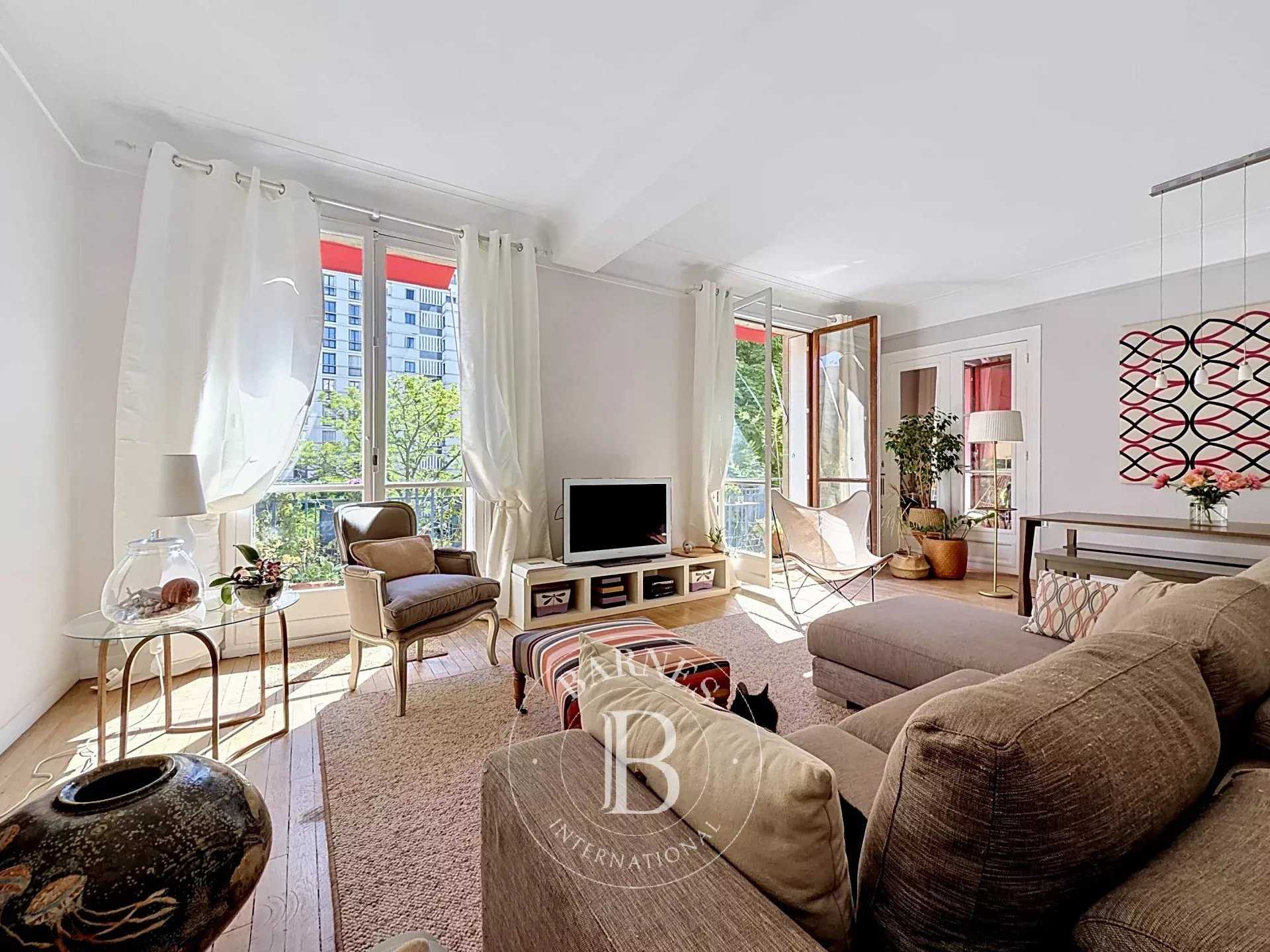 Paris  - Apartment 2 Bedrooms