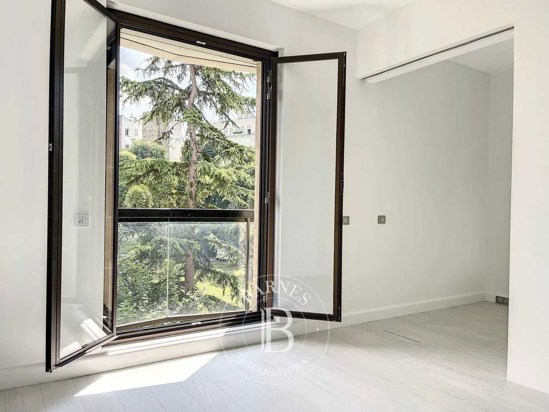 Paris  - Piso 2 Cuartos, 1 Habitacion