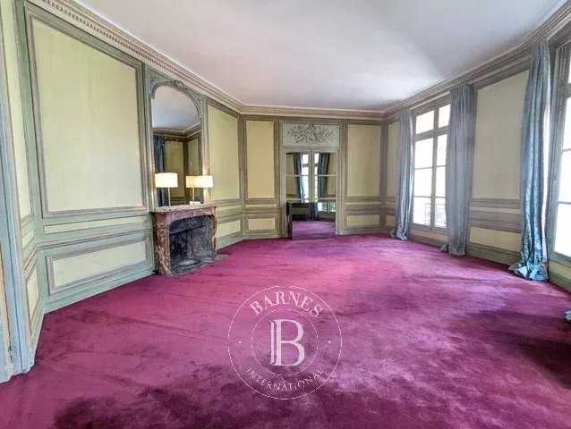 Paris  - Appartement 4 Pièces, 1 Chambre