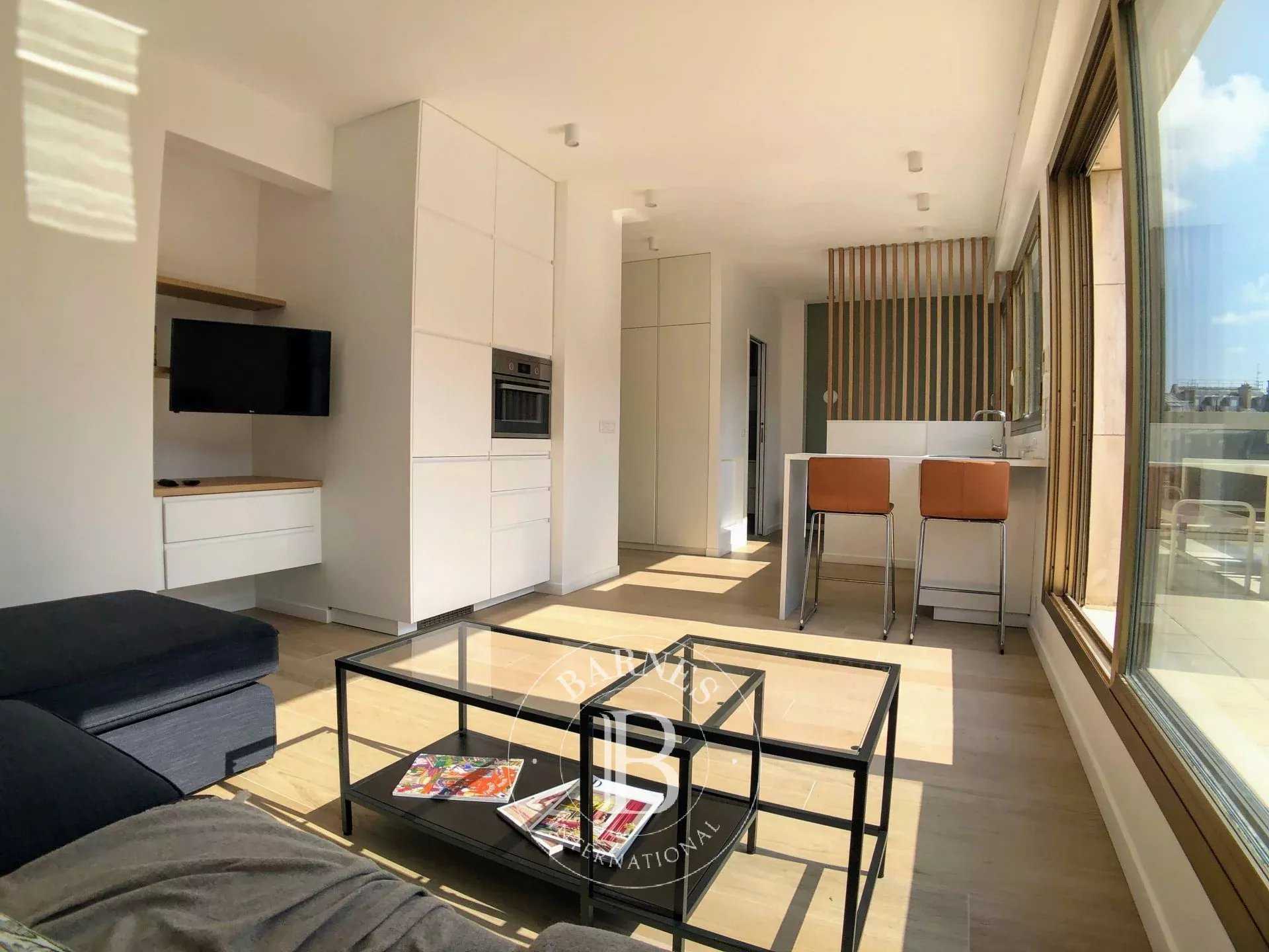 Paris  - Piso 1 Cuarto, 1 Habitacion