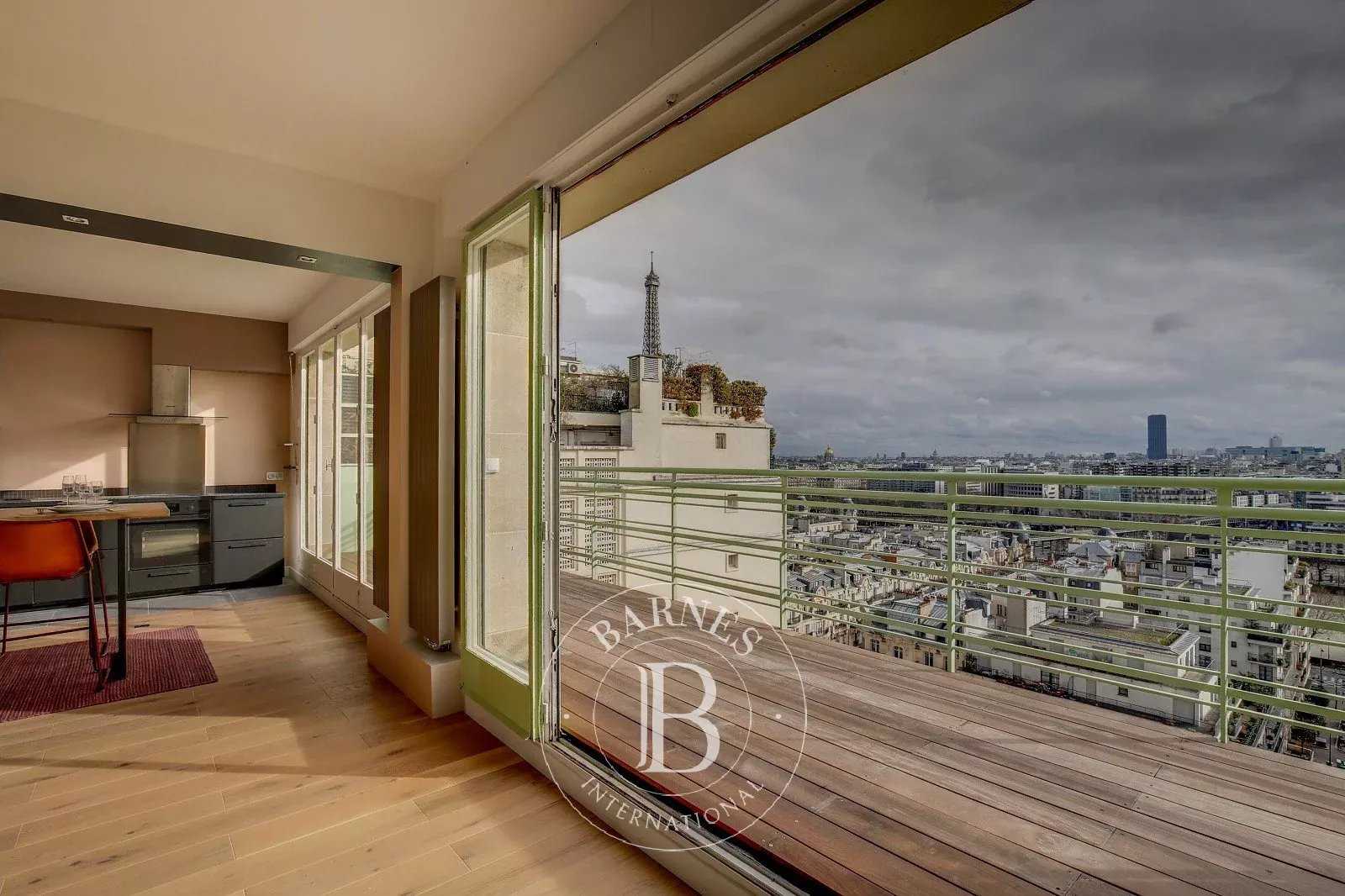 Paris  - Appartement 4 Pièces, 1 Chambre